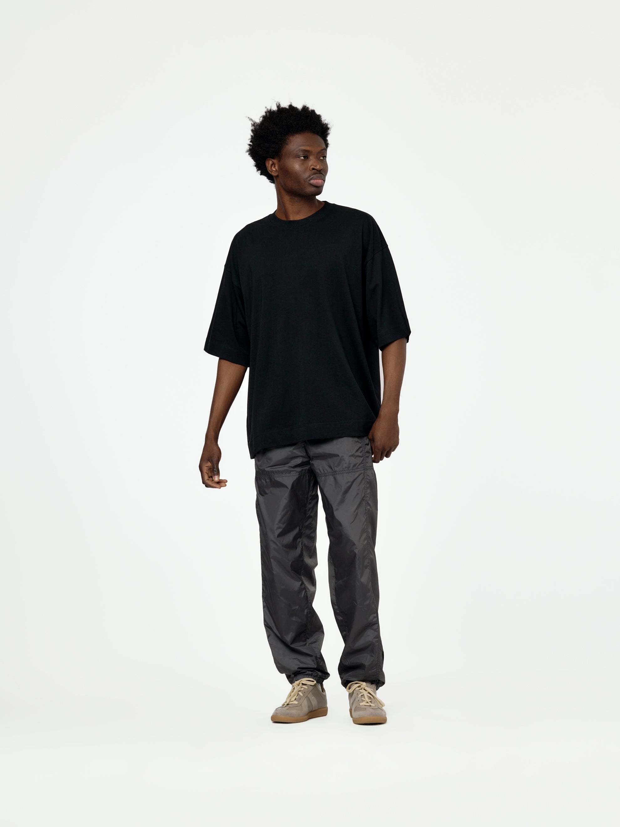 HEN S/S T-SHIRT (BLACK) - 4