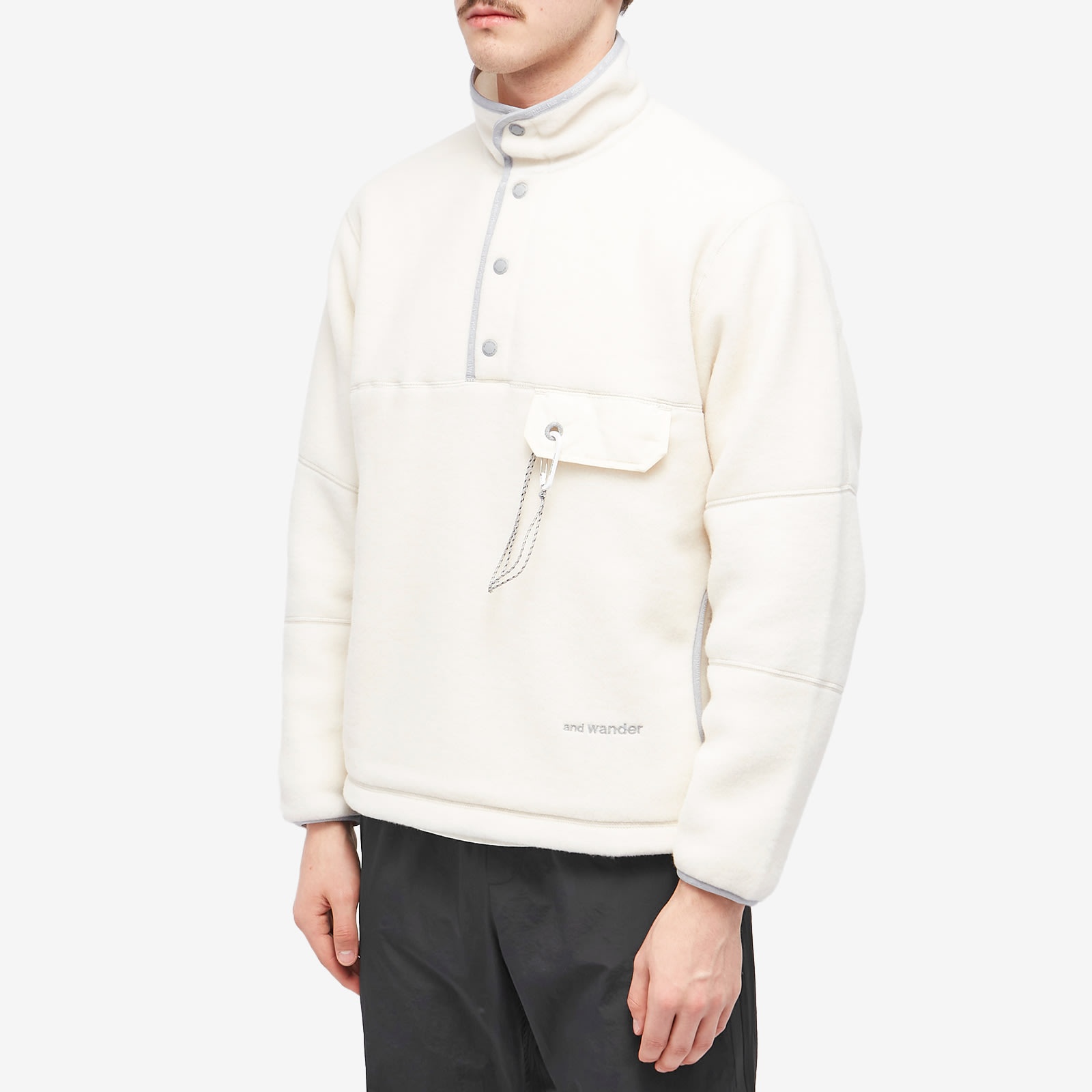 and wander Wool Fleece Pullover - 2