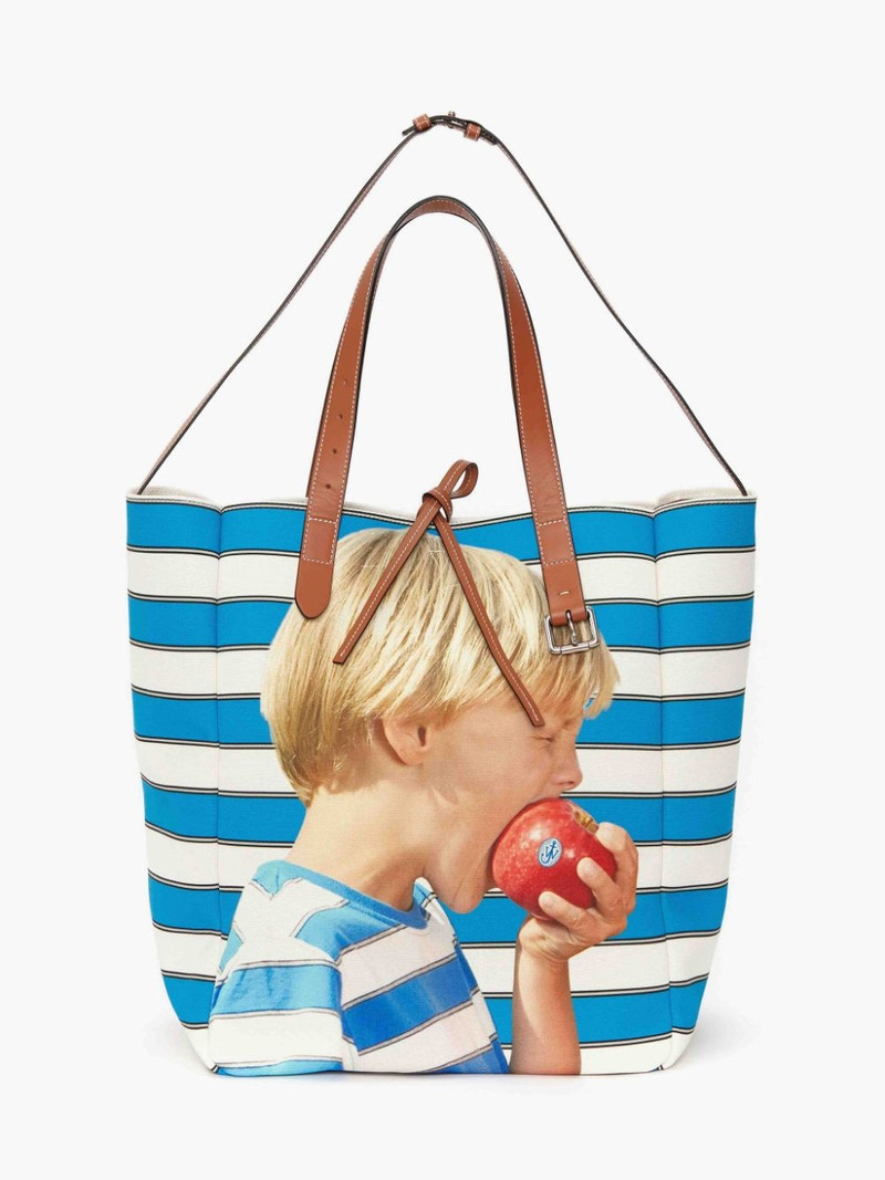 BELT TOTE BAG WITH BOY WITH APPLE MOTIF 5