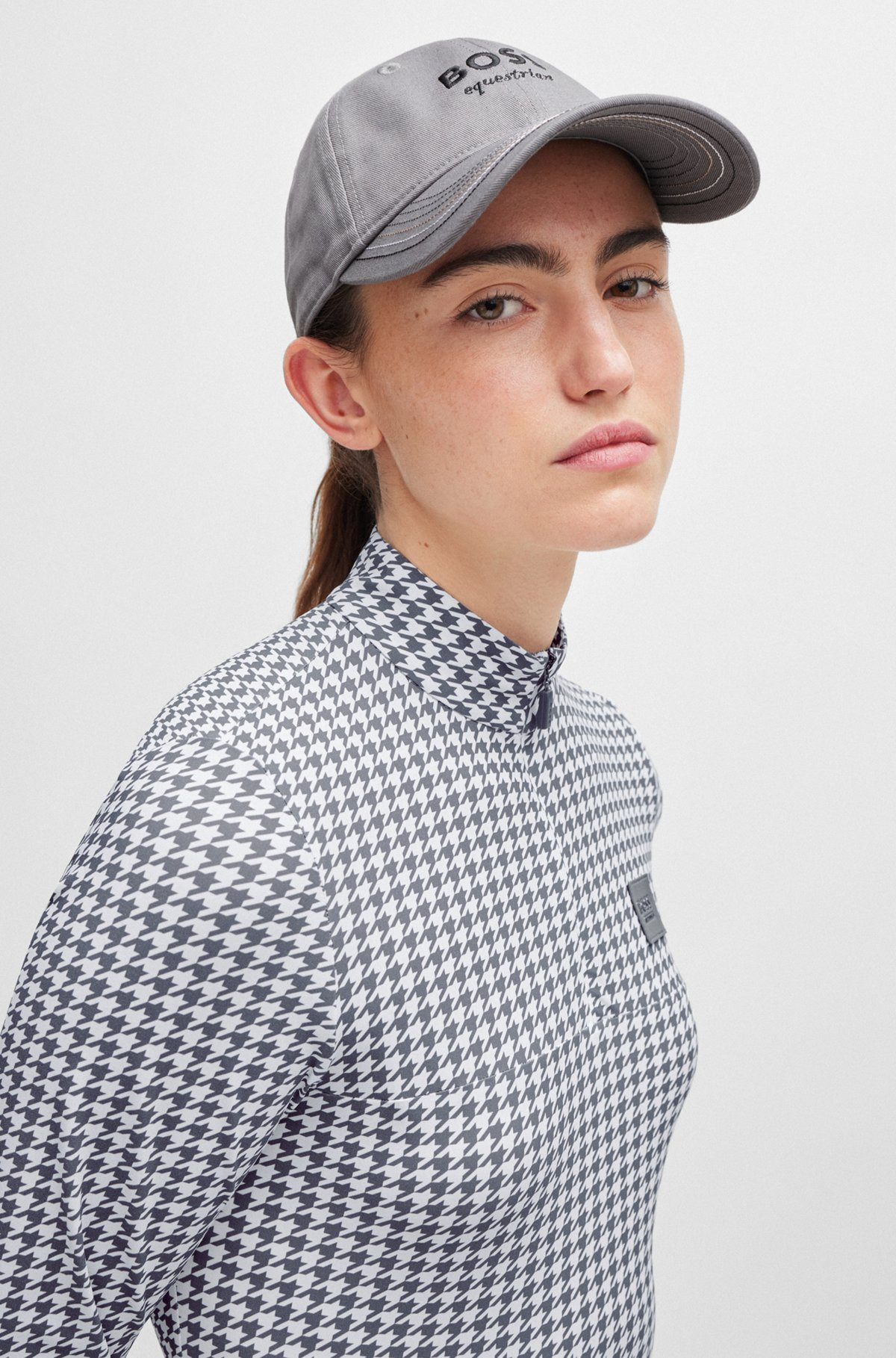 EQUESTRIAN EMBROIDERED-LOGO CAP WITH LEATHER STRAP - 4