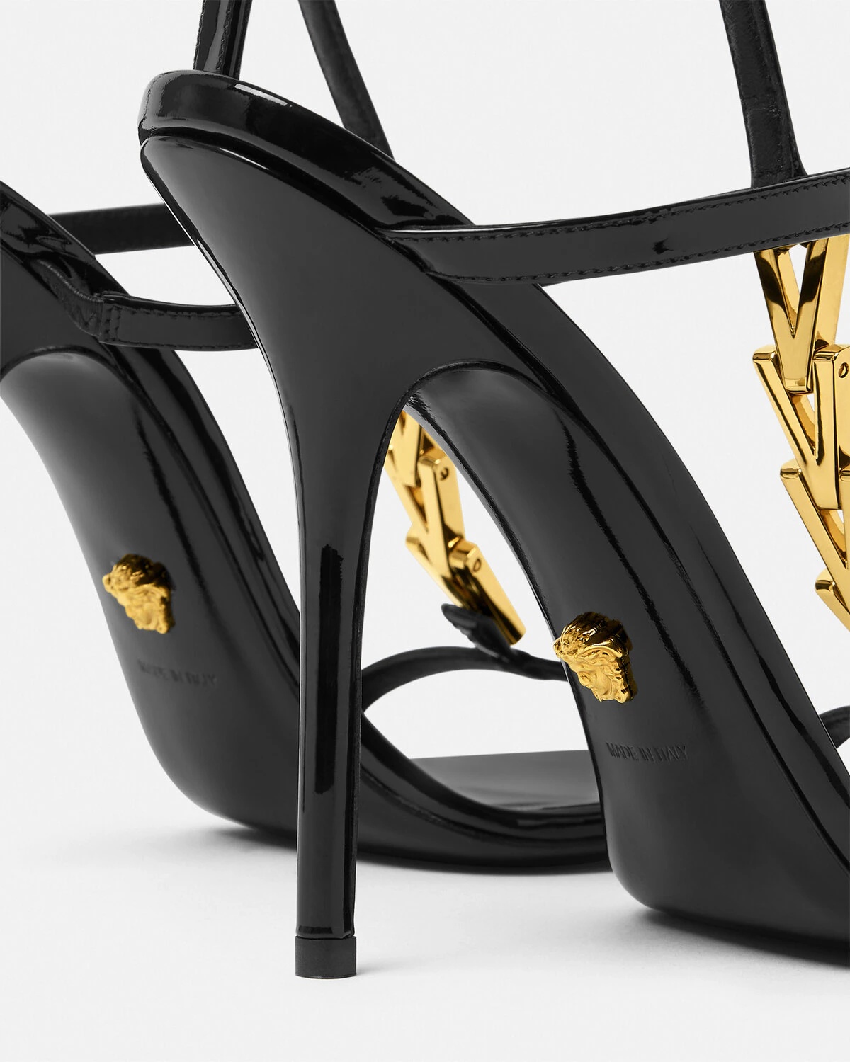 V2025 Chain Patent Sandals 105 mm - 6