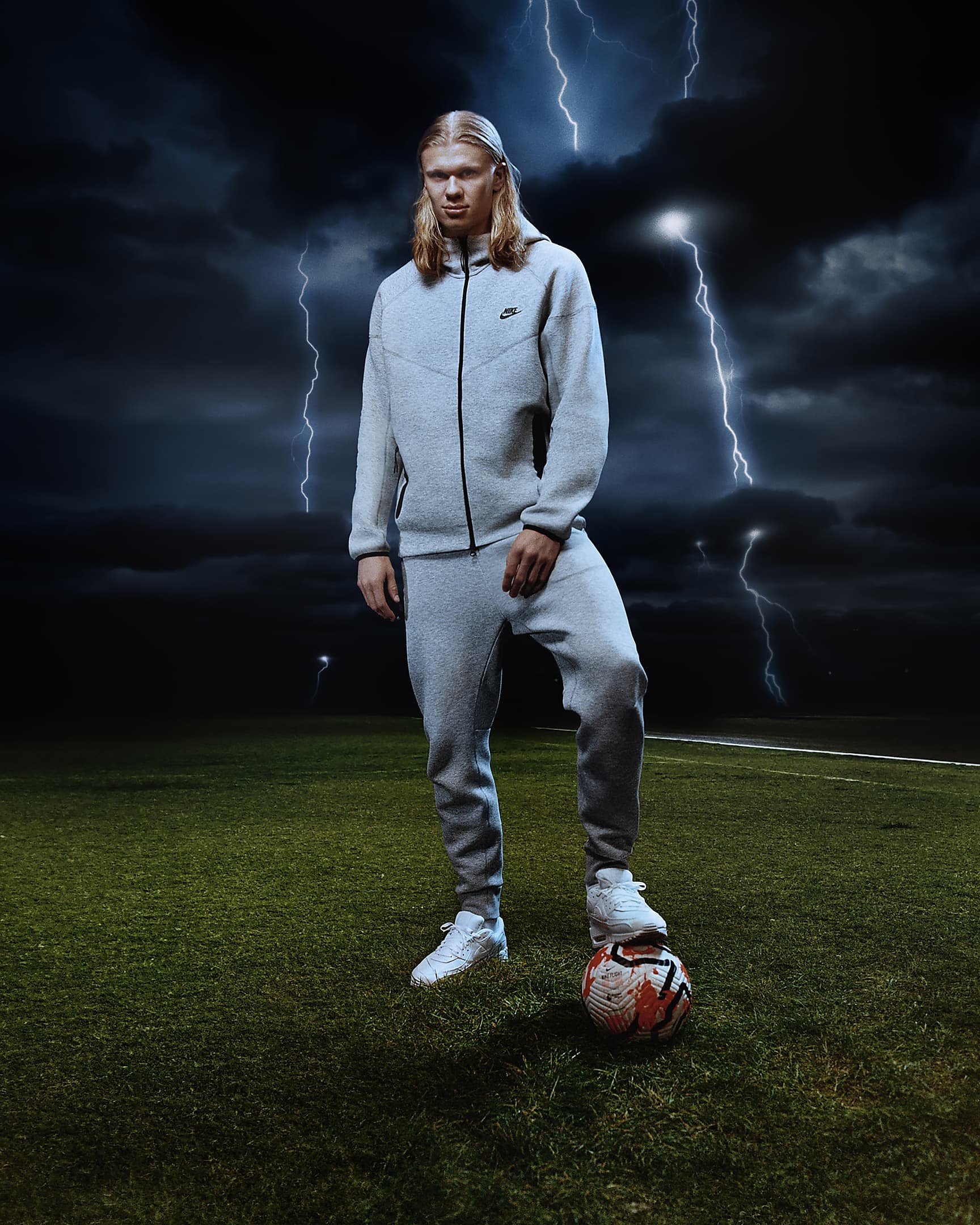 Nike Sportswear Tech Fleece Windrunner Men's Full-Zip Hoodie - 17