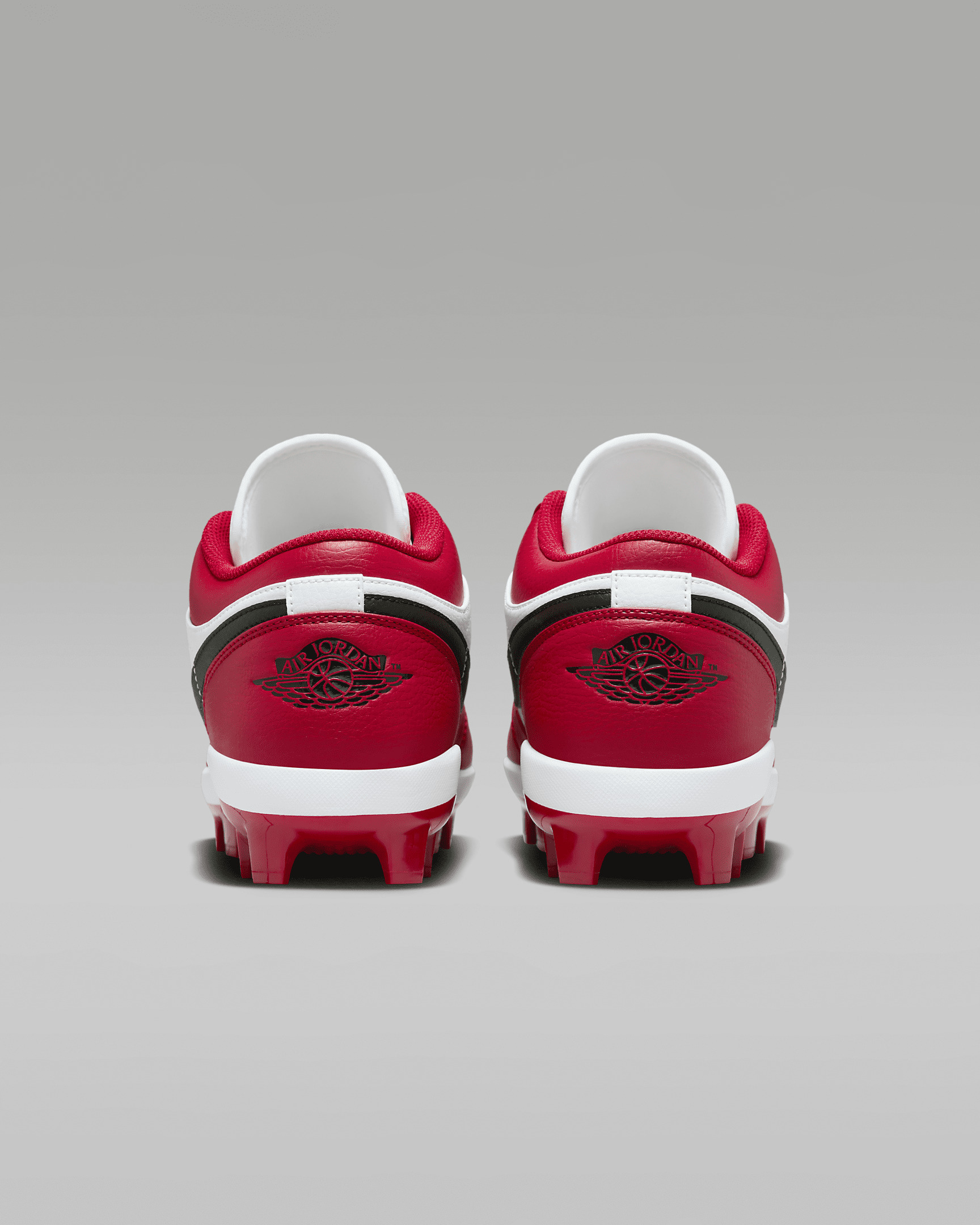 Jordan 1 Retro MCS Low Men's Baseball Cleats - 6