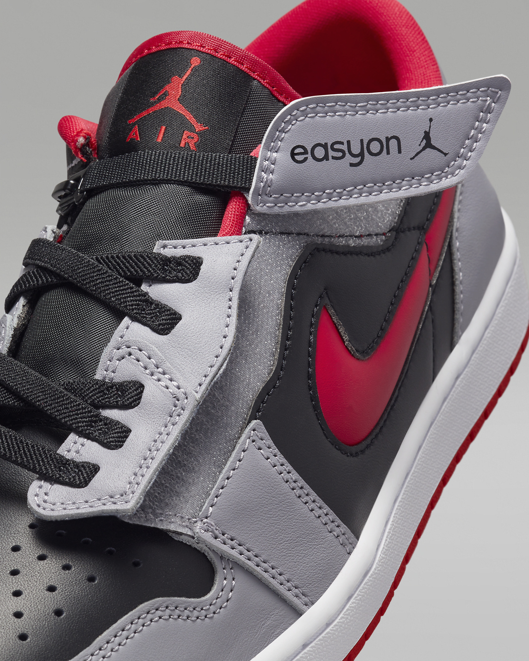 Air Jordan 1 Low FlyEase Men's Easy On/Off Shoes - 7