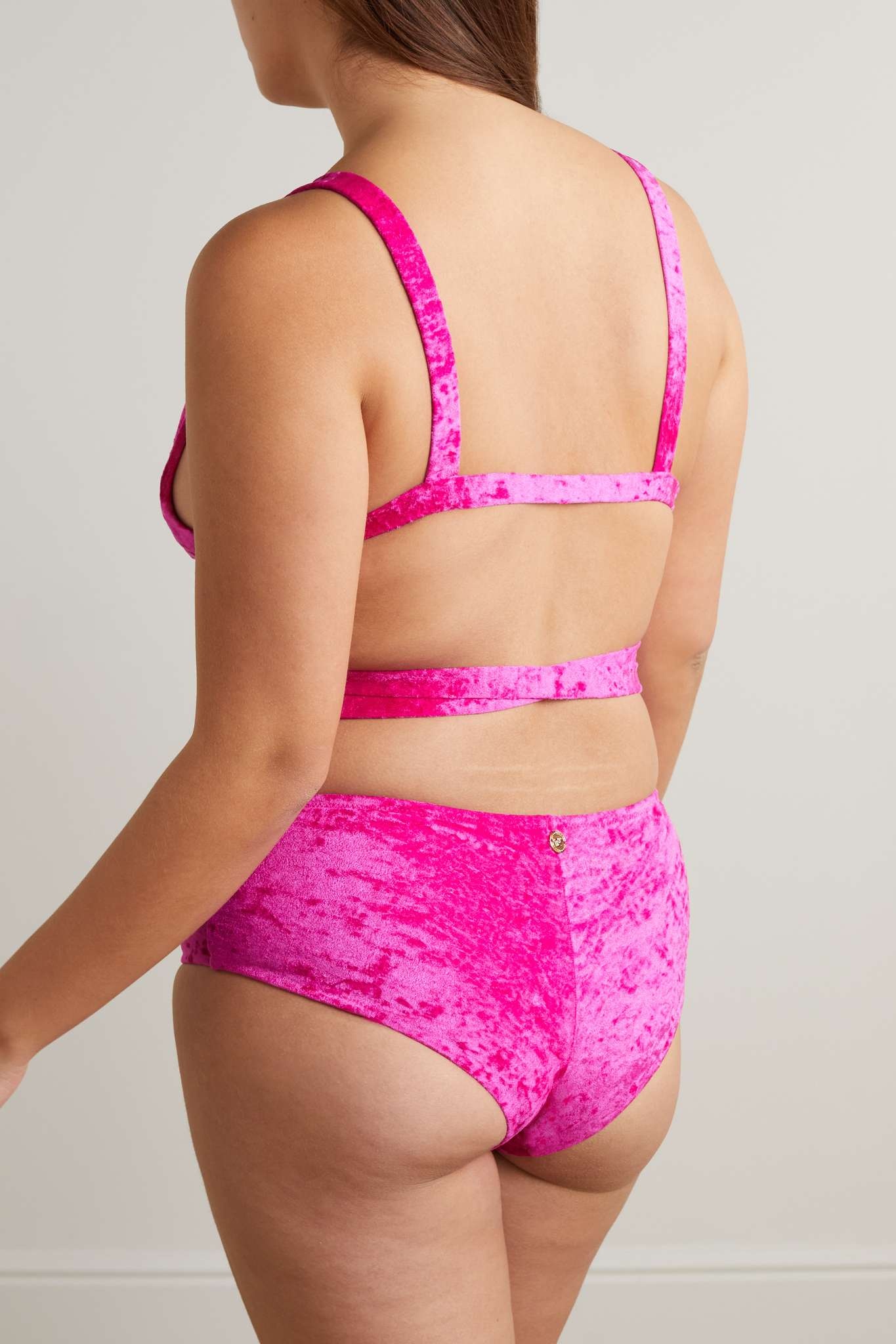 Twisted stretch-velvet bikini briefs - 3