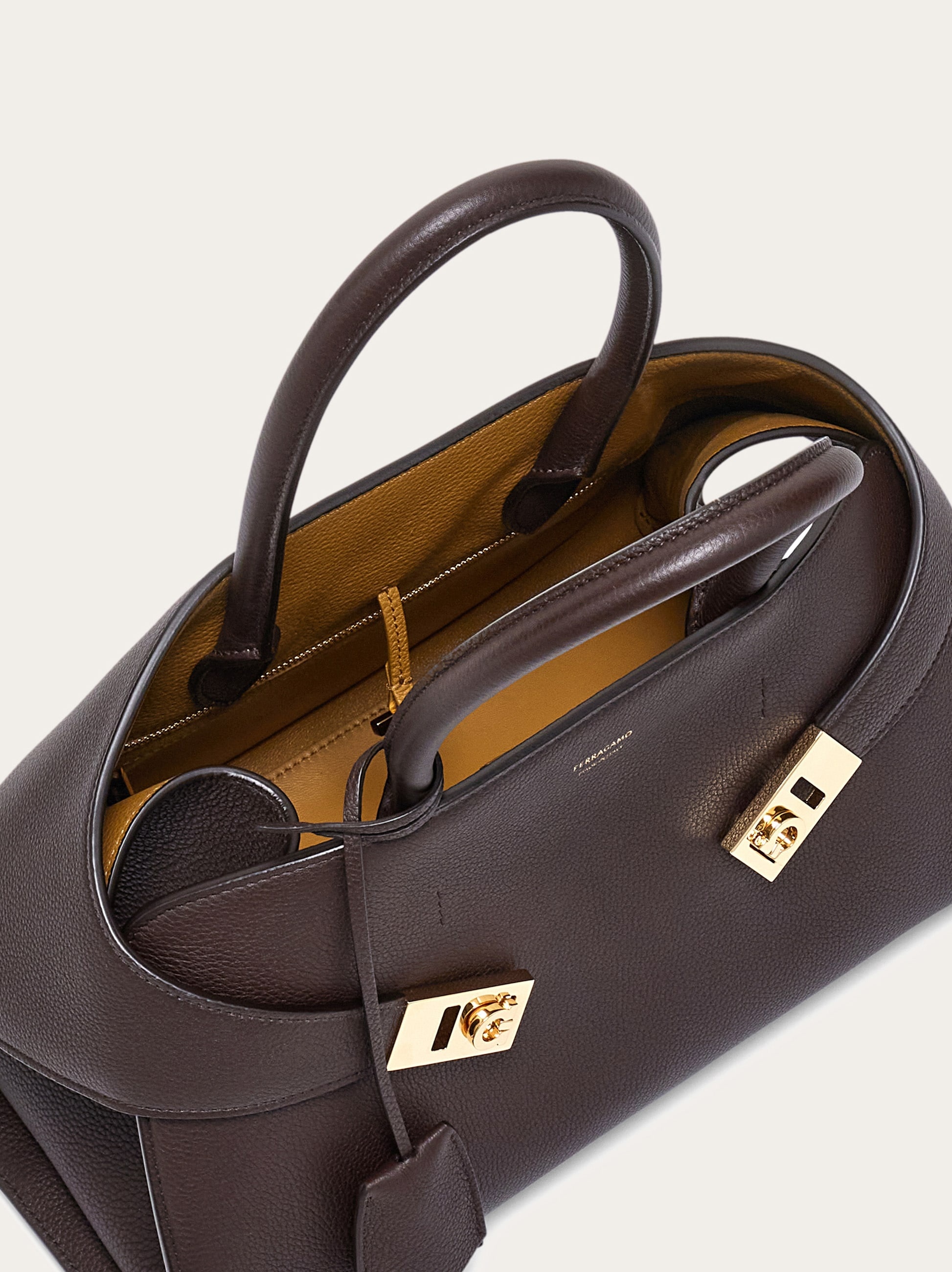 Hug bicolor handbag (S) - 6