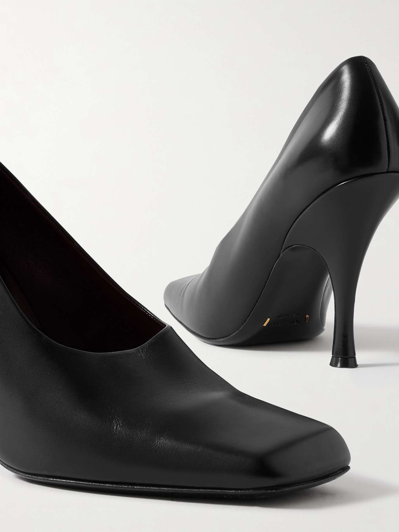 Eva leather pumps Black - 4