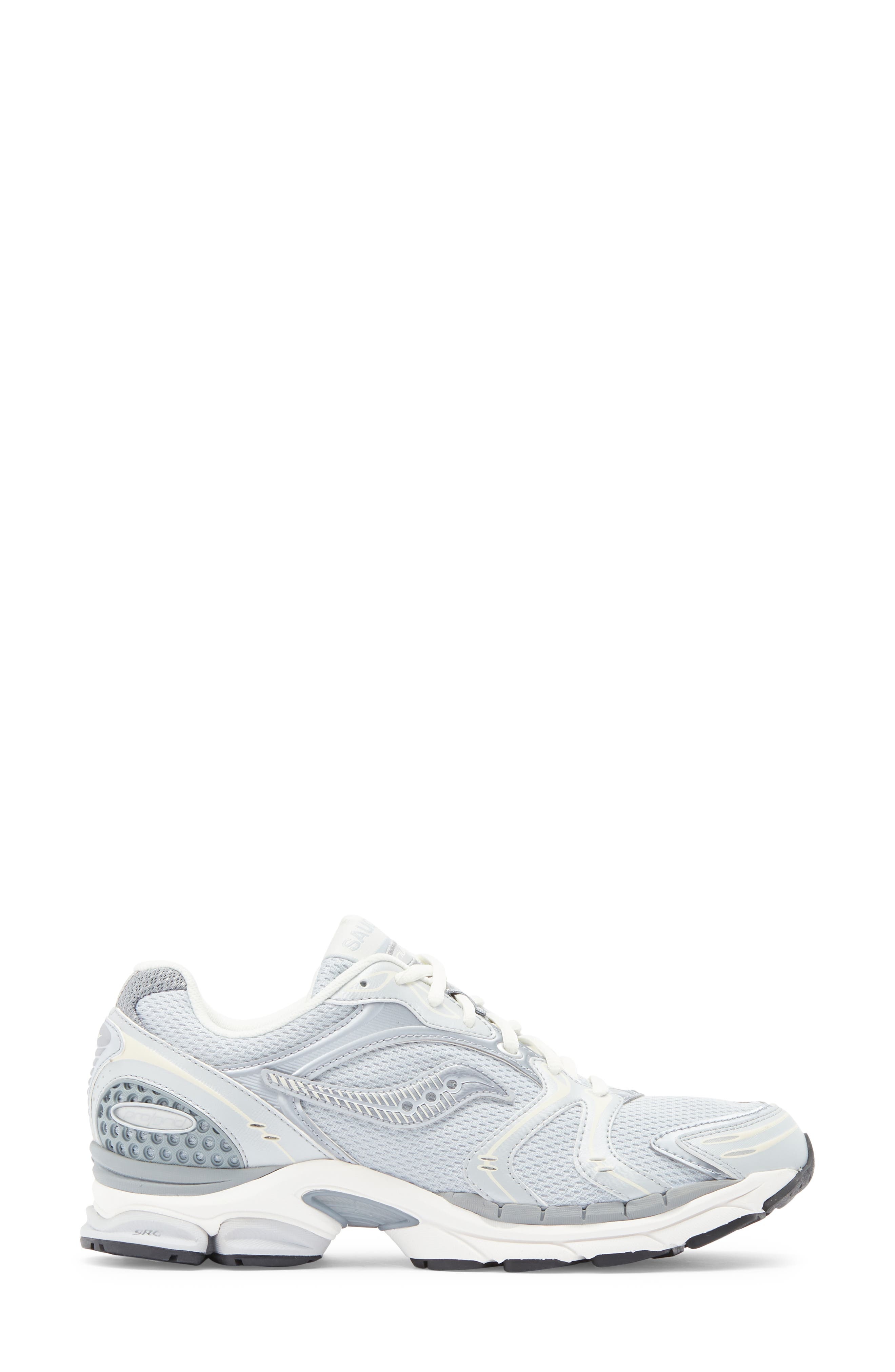 Saucony ProGrid Triumph 4 Sneaker in Light Grey at Nordstrom - 3