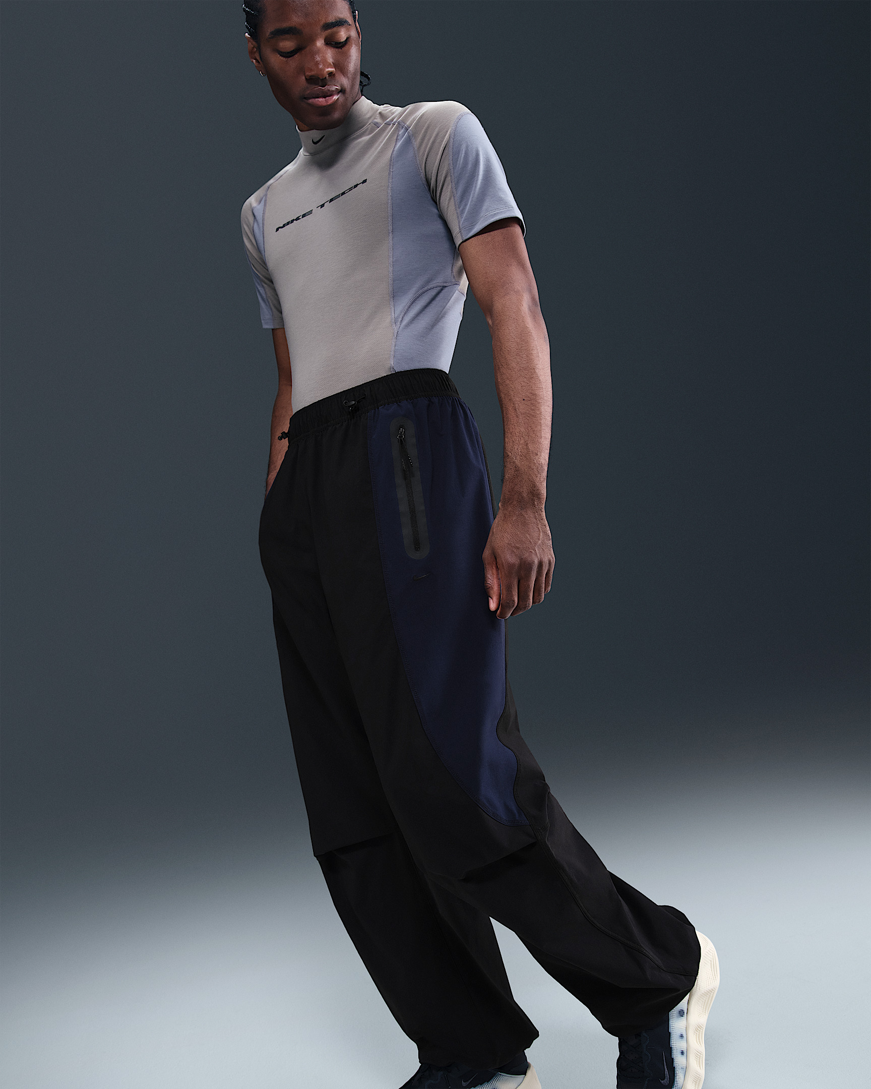 Nike Tech Men's Dri-FIT Woven Color-Block Oversized Pants - 2
