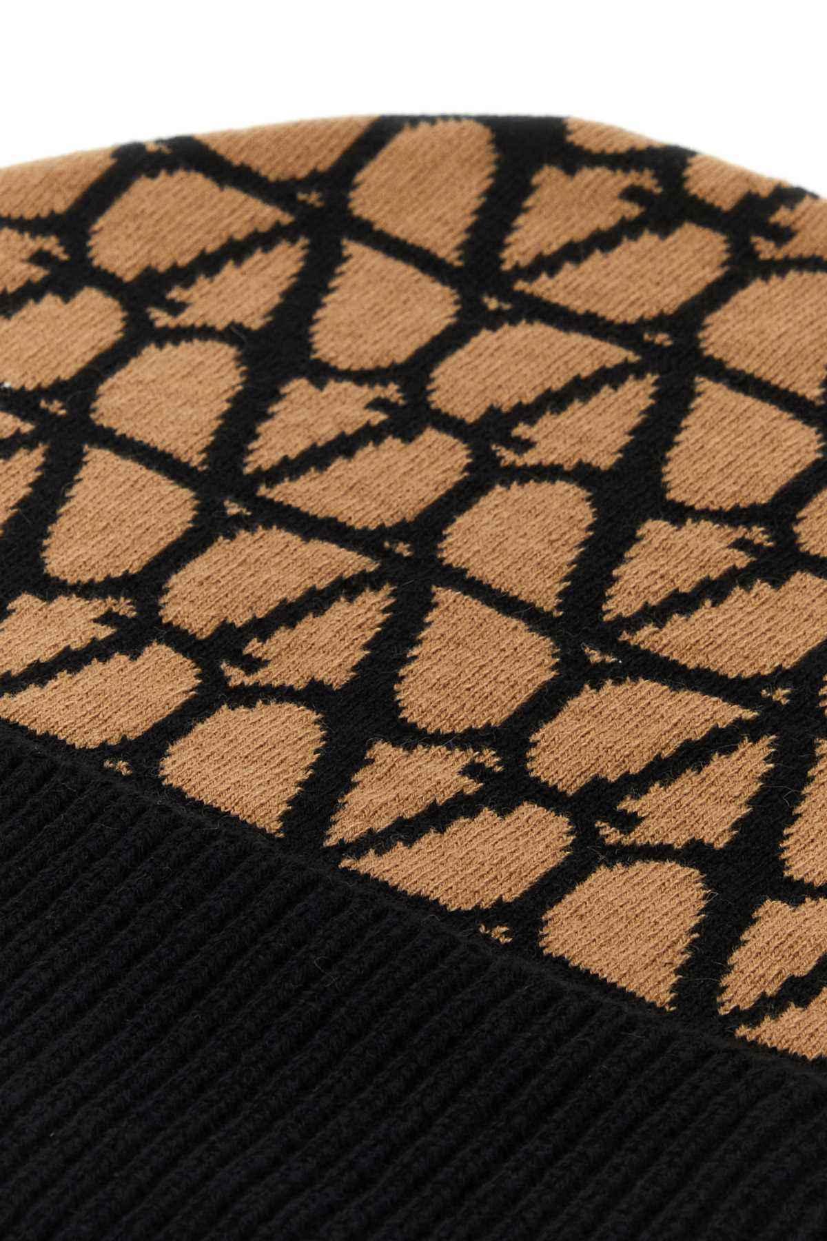 Valentino Garavani Women Printed Cashmere Beanie Hat - 3