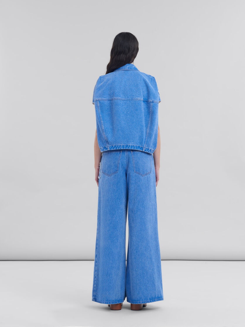 LIGHT BLUE DENIM WIDE LEG JEANS WITH PATCH DETAIL - 3