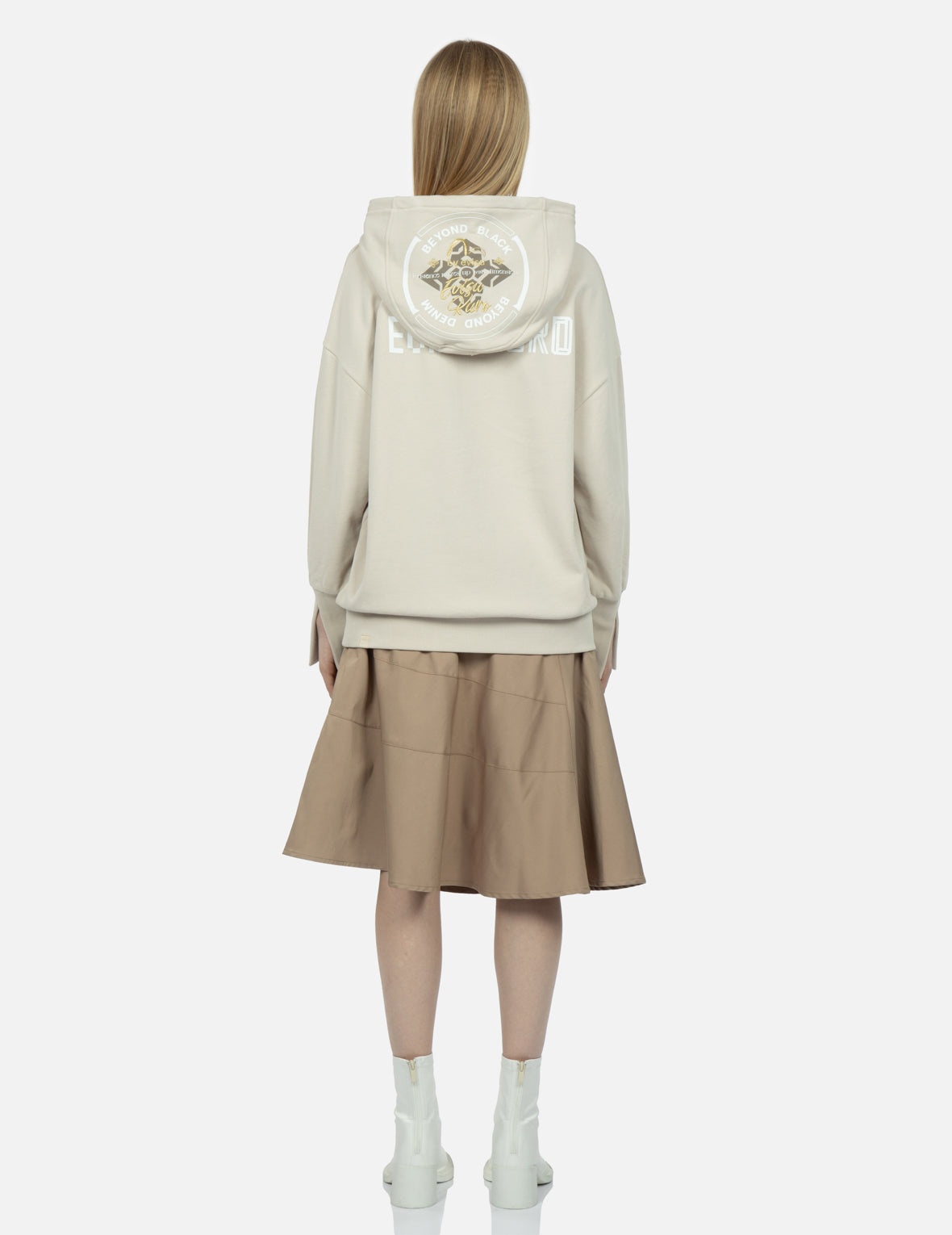 Logo Embroidery and Kamon Print Hoodie - 5