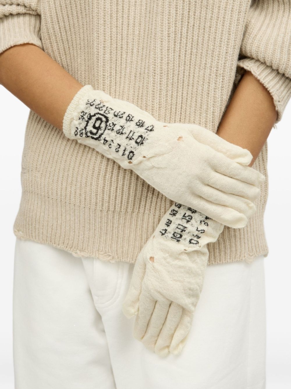 numbers-motif knitted gloves - 3