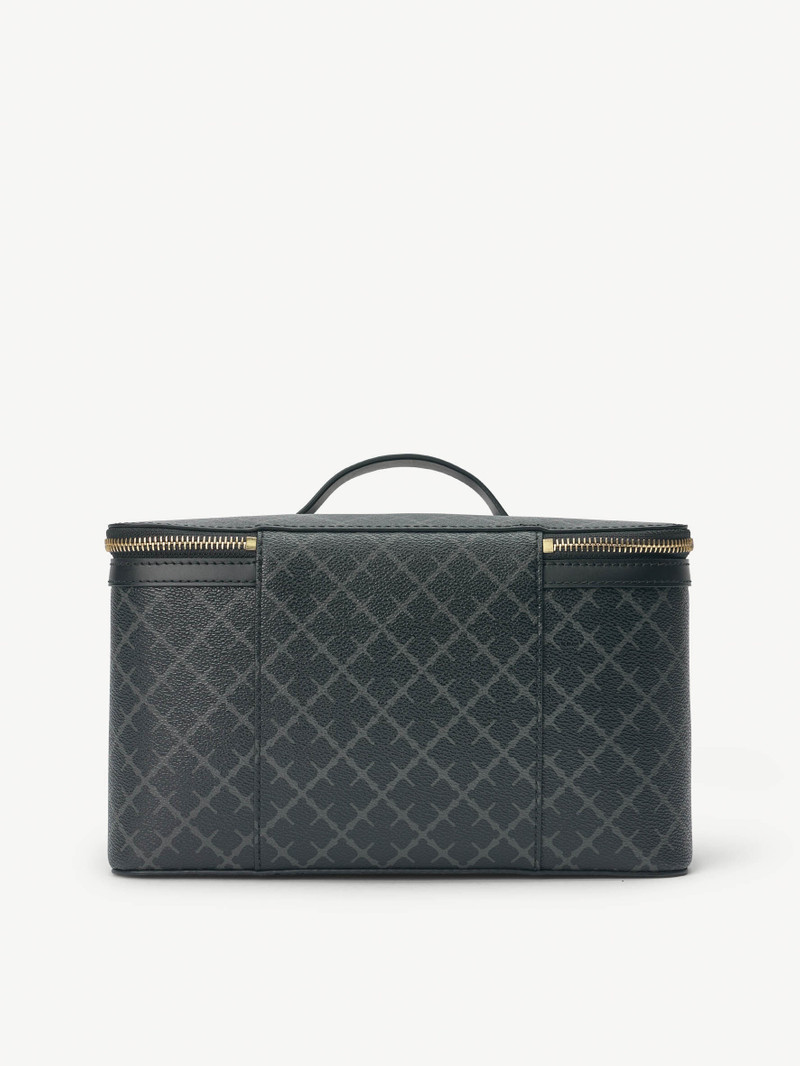 Bae Beauty cosmetics case 3