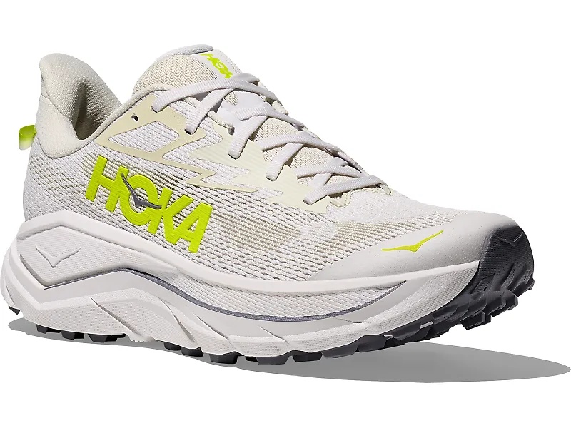 HOKA Challenger 8 - 6
