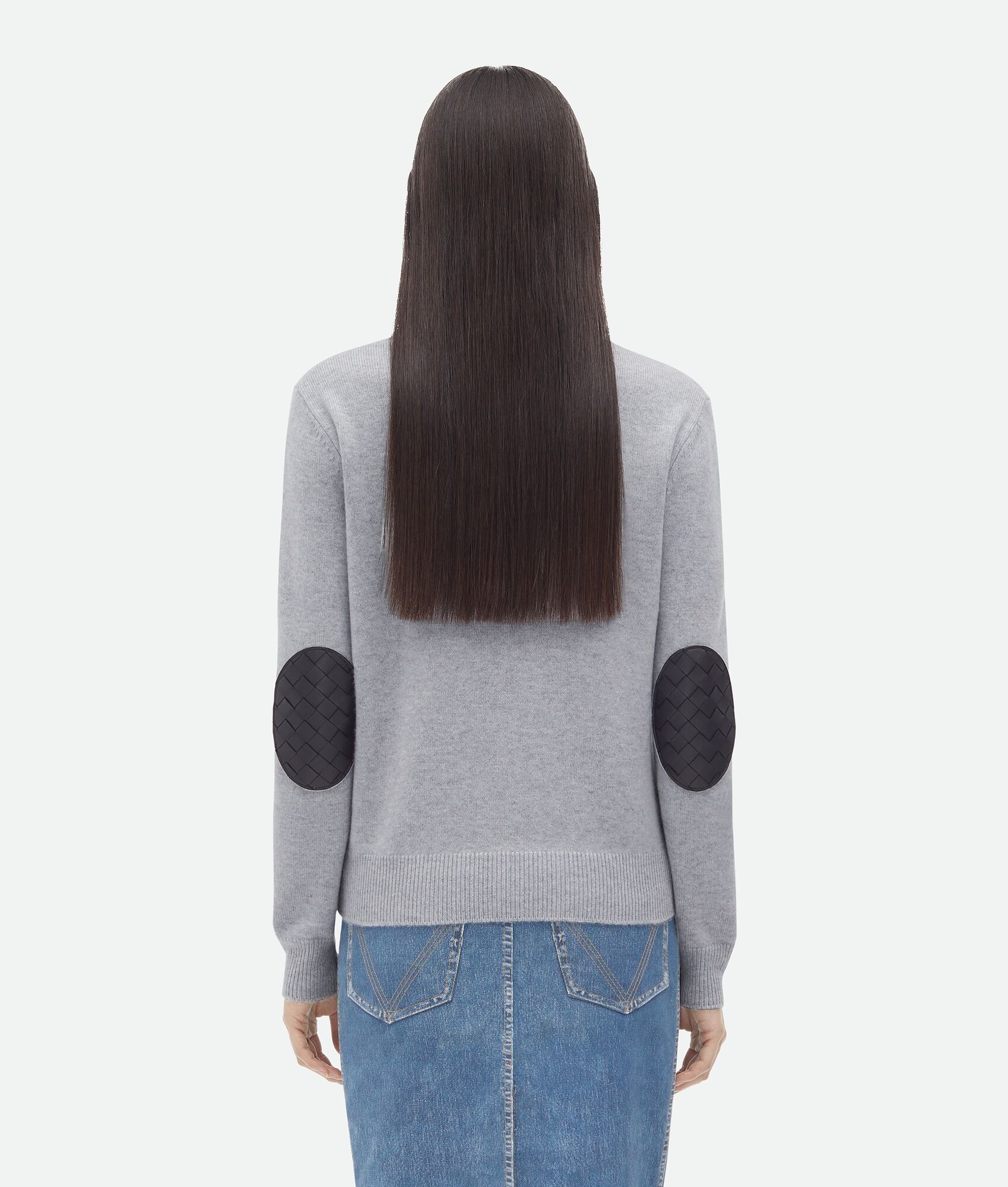 Cashmere Jumper With Intrecciato Leather Patches - 3