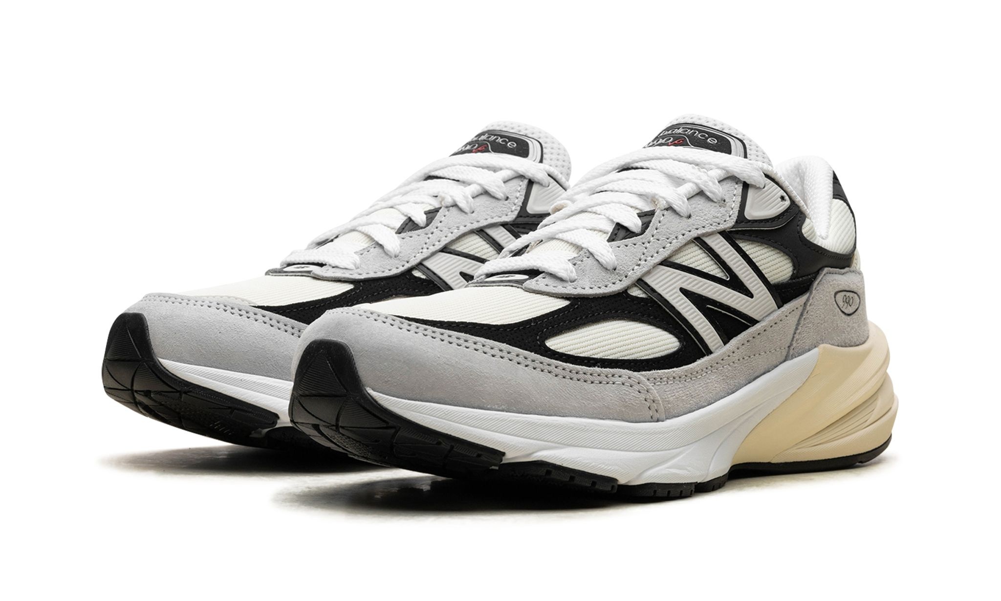 990v6 "Made in USA - Grey / Black" - 2