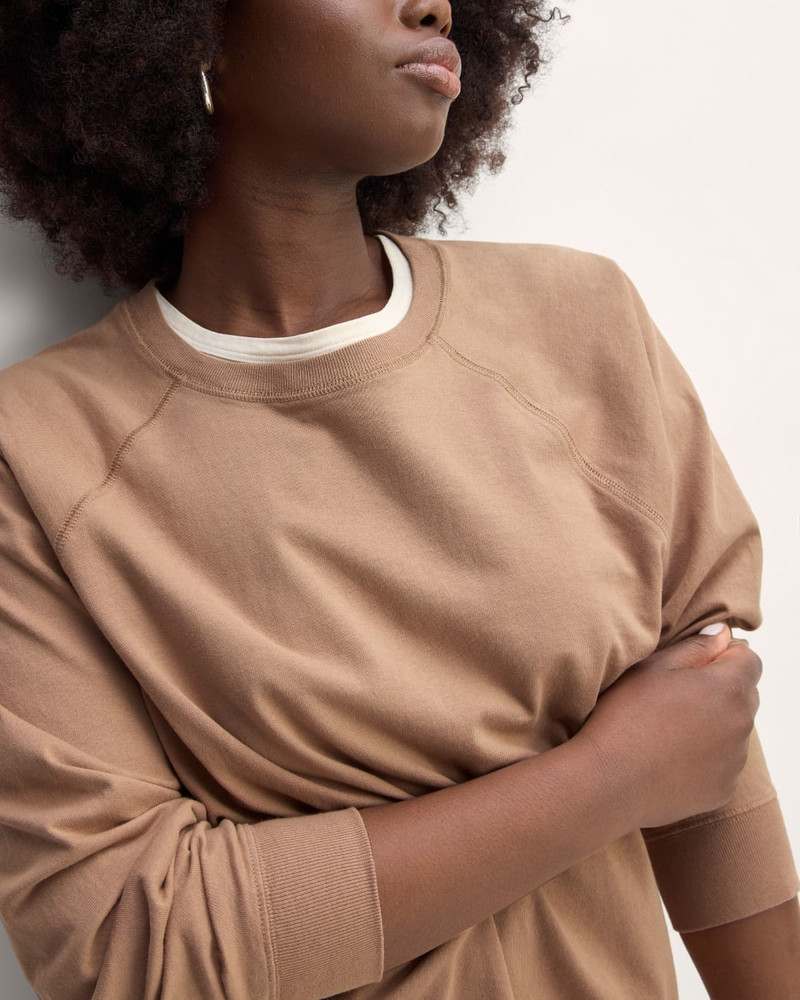 THE OFF-DUTY LONG-SLEEVE TEE 4