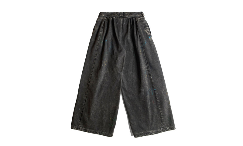MM6 Maison Margiela Maison Margiela Pleated Wide Leg Painted Jeans "Black" outlook
