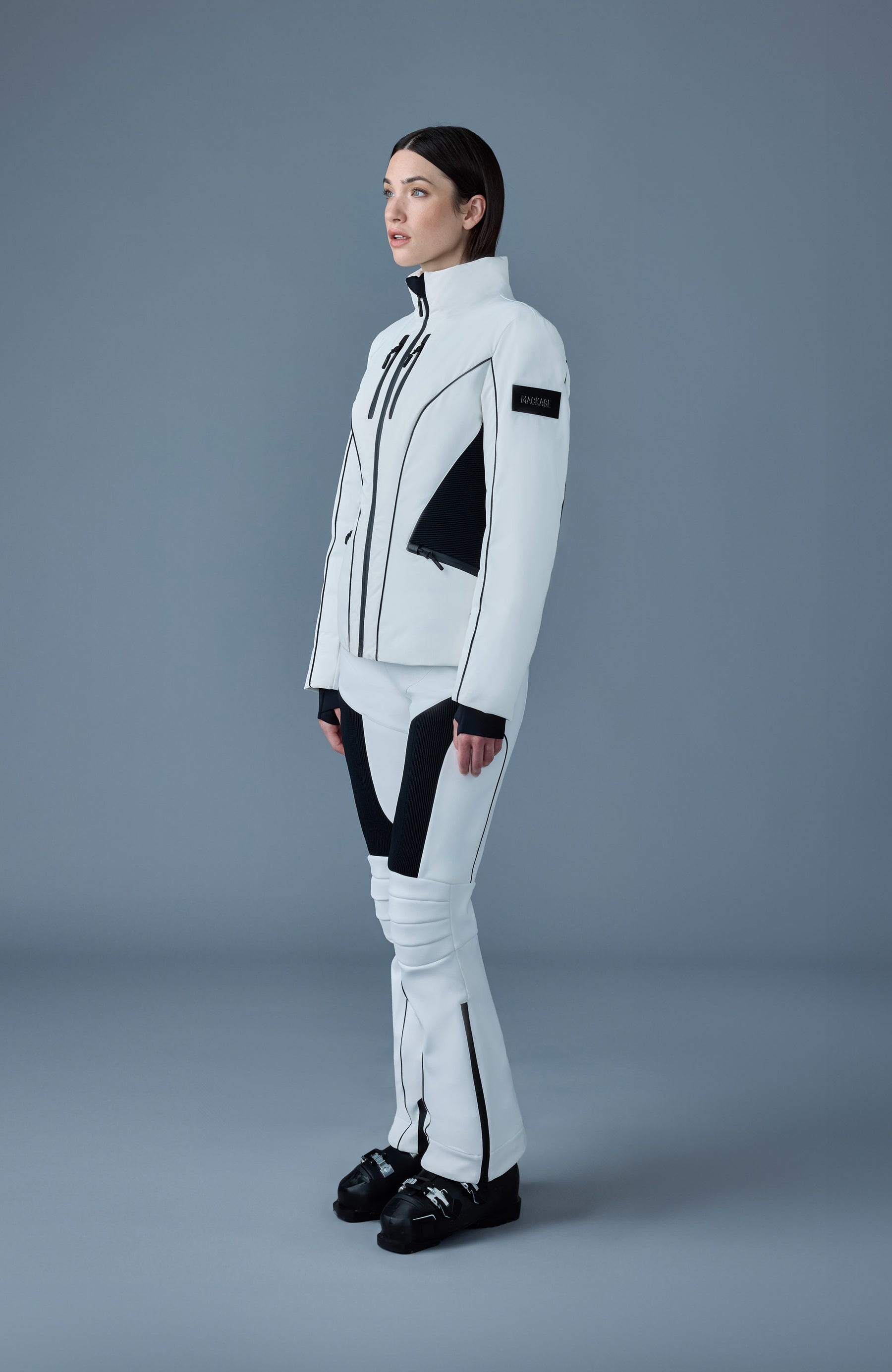 SANDRA Smocked detailed technical ski jacket - 3