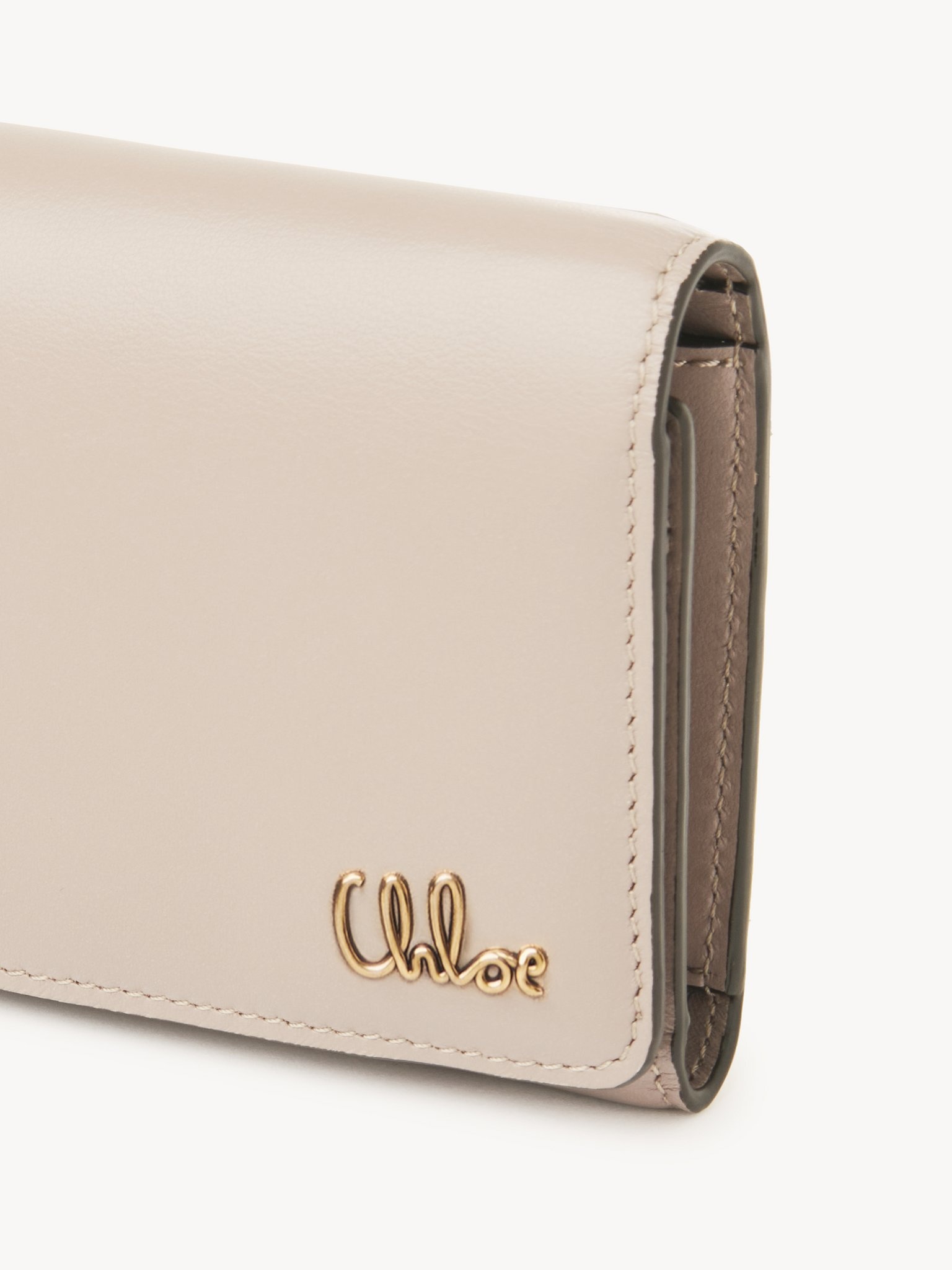 SMALL CHLOÉ ICONIC TRI-FOLD WITH COIN POCKET IN SHINY LEATHER - 5