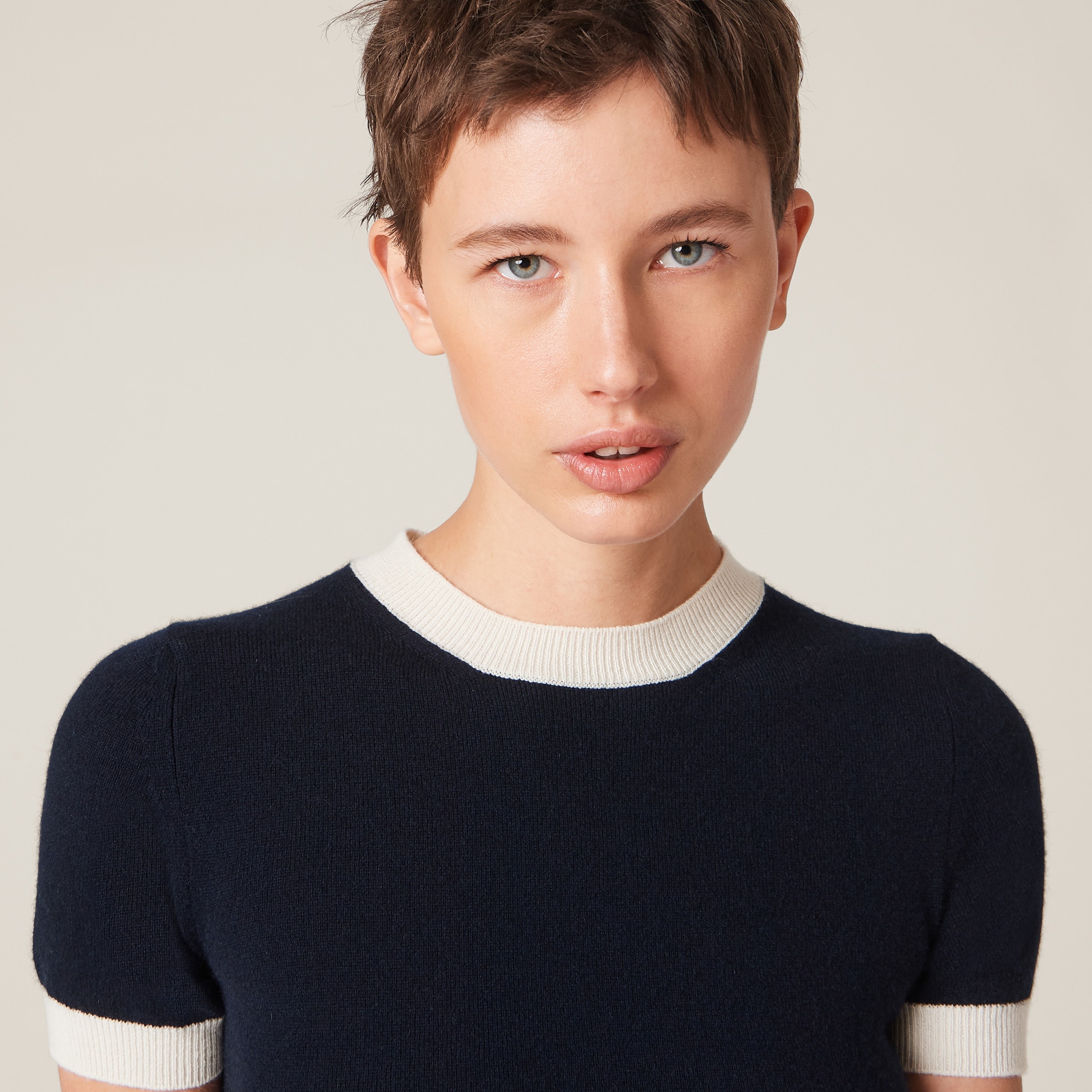 Crew-neck cashmere dress - 5