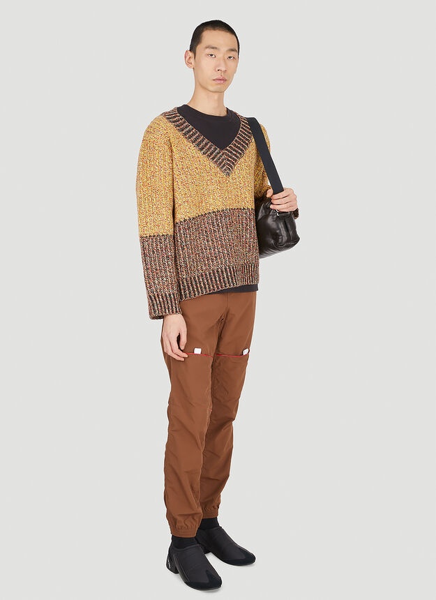 Reinhold Sweater in Brown - 2