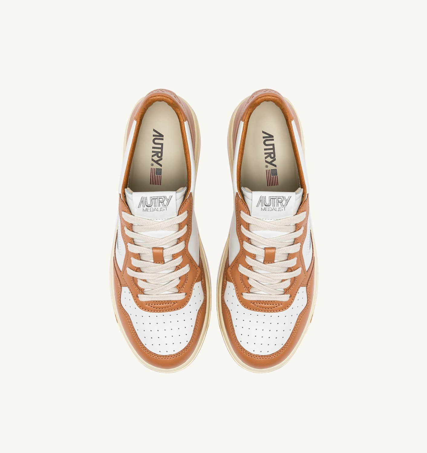 MEDALIST LOW BICOLOR SNEAKERS IN WHITE AND SAND STORM LEATHER - 5