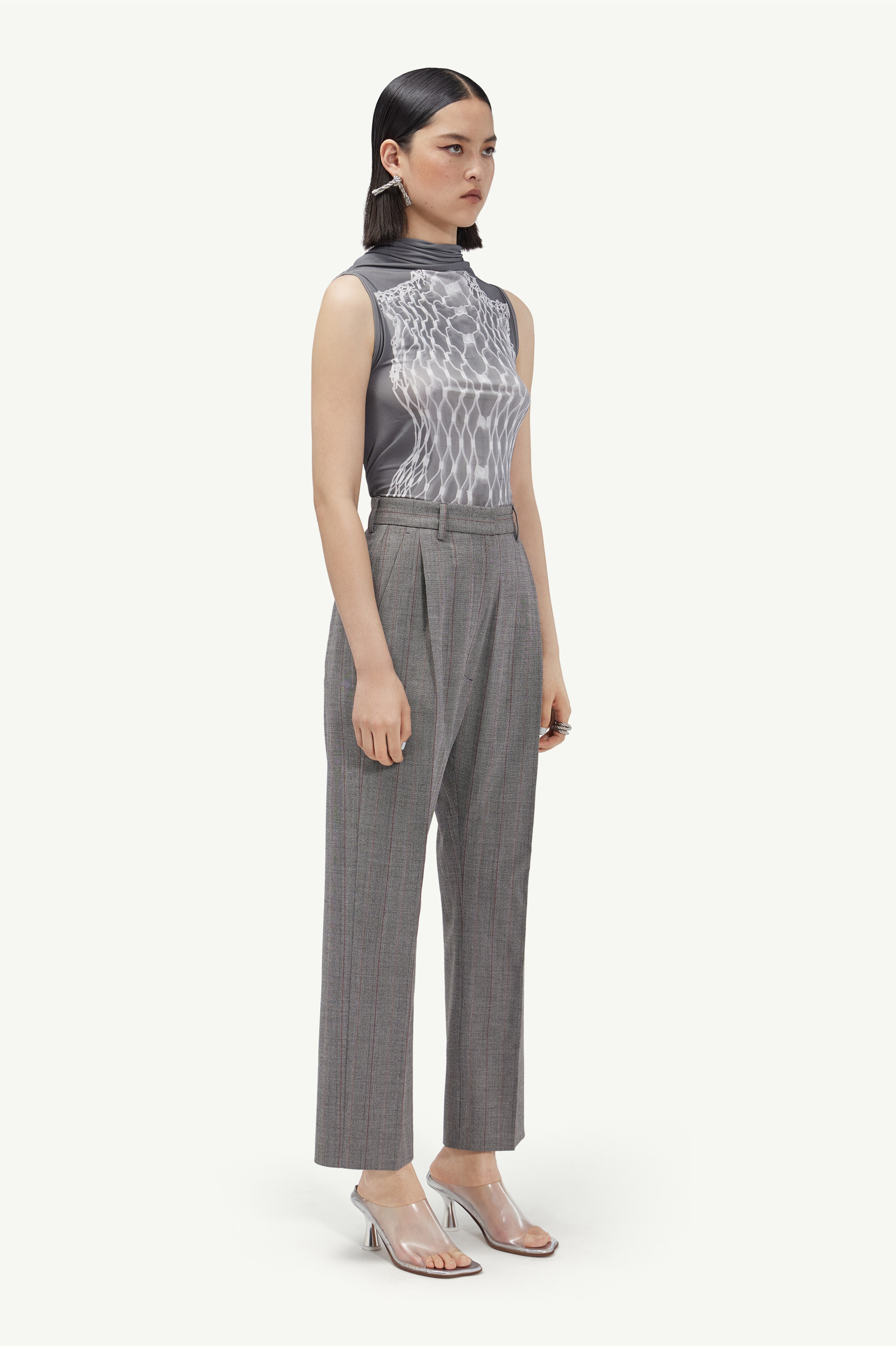 Cropped pleated trousers - 3
