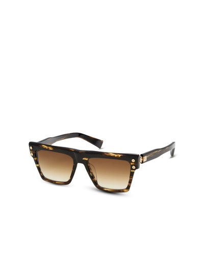 Balmain B-V sunglasses outlook