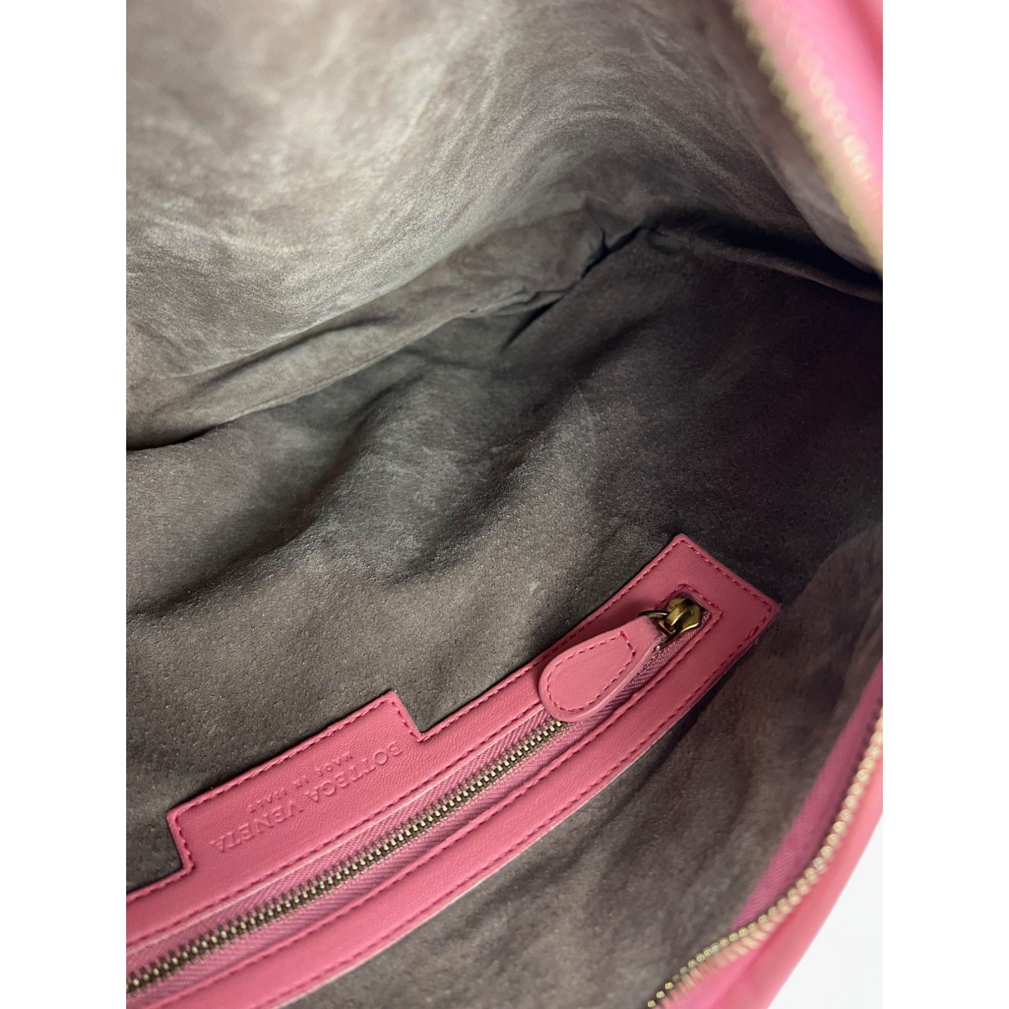 Bottega Veneta Nappa Intrecciato Medium Veneta Hobo Rose Pink Bag - 9