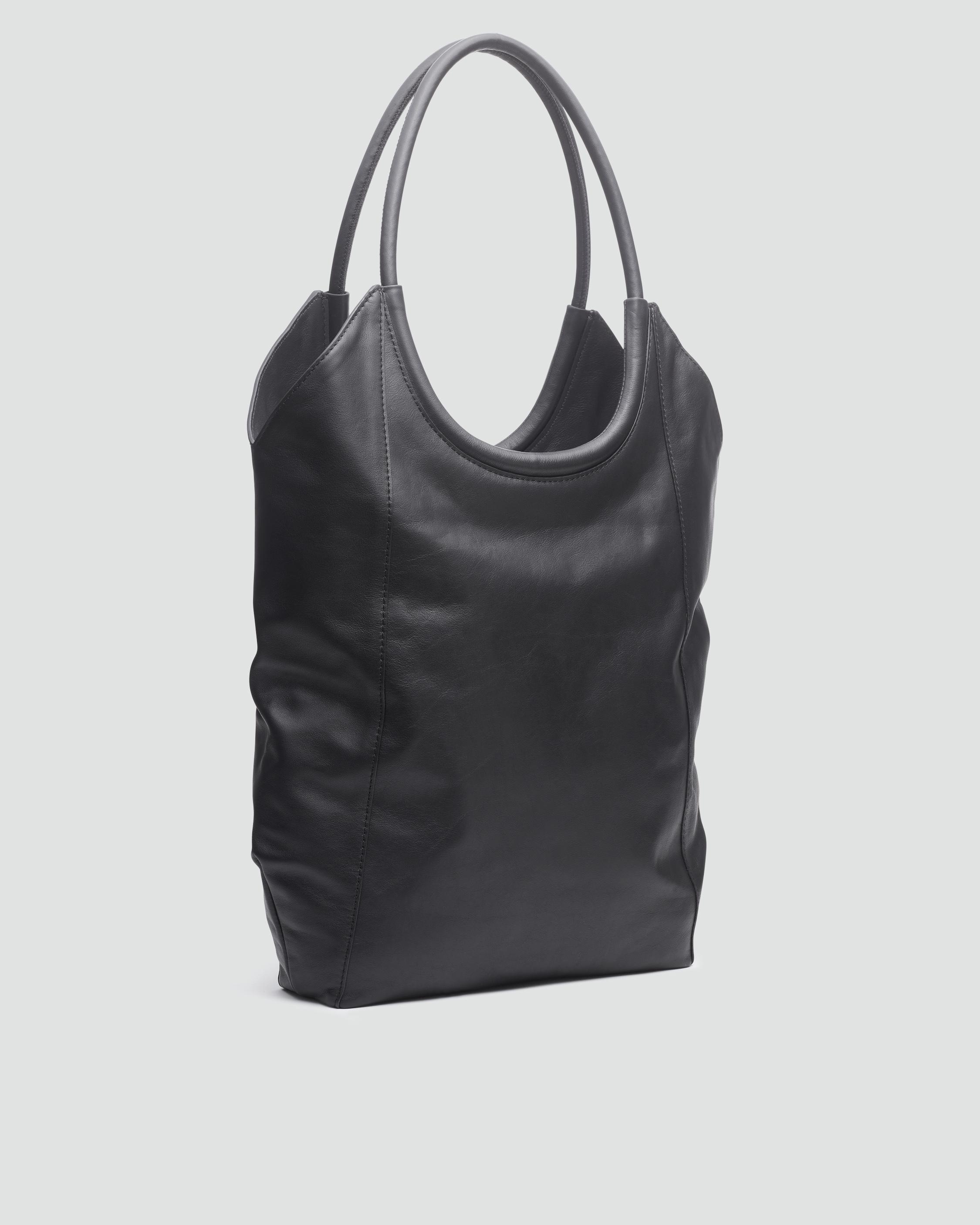 Remi Shopper - Leather
Large Tote Bag - 3