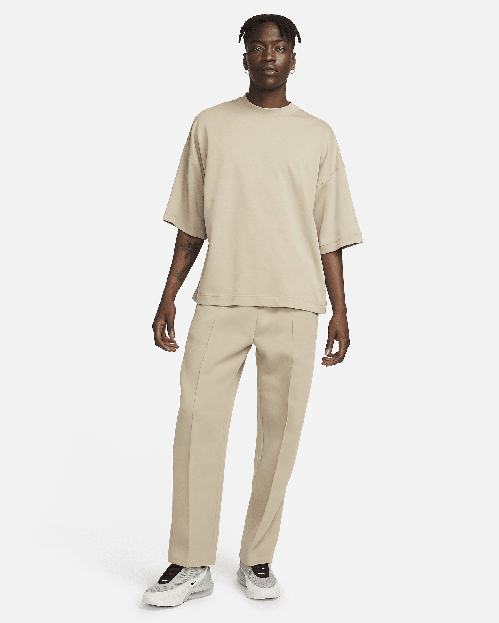 Nike Sportswear Tech Fleece Reimagined Men's Oversized Short-Sleeve Sweatshirt - 6