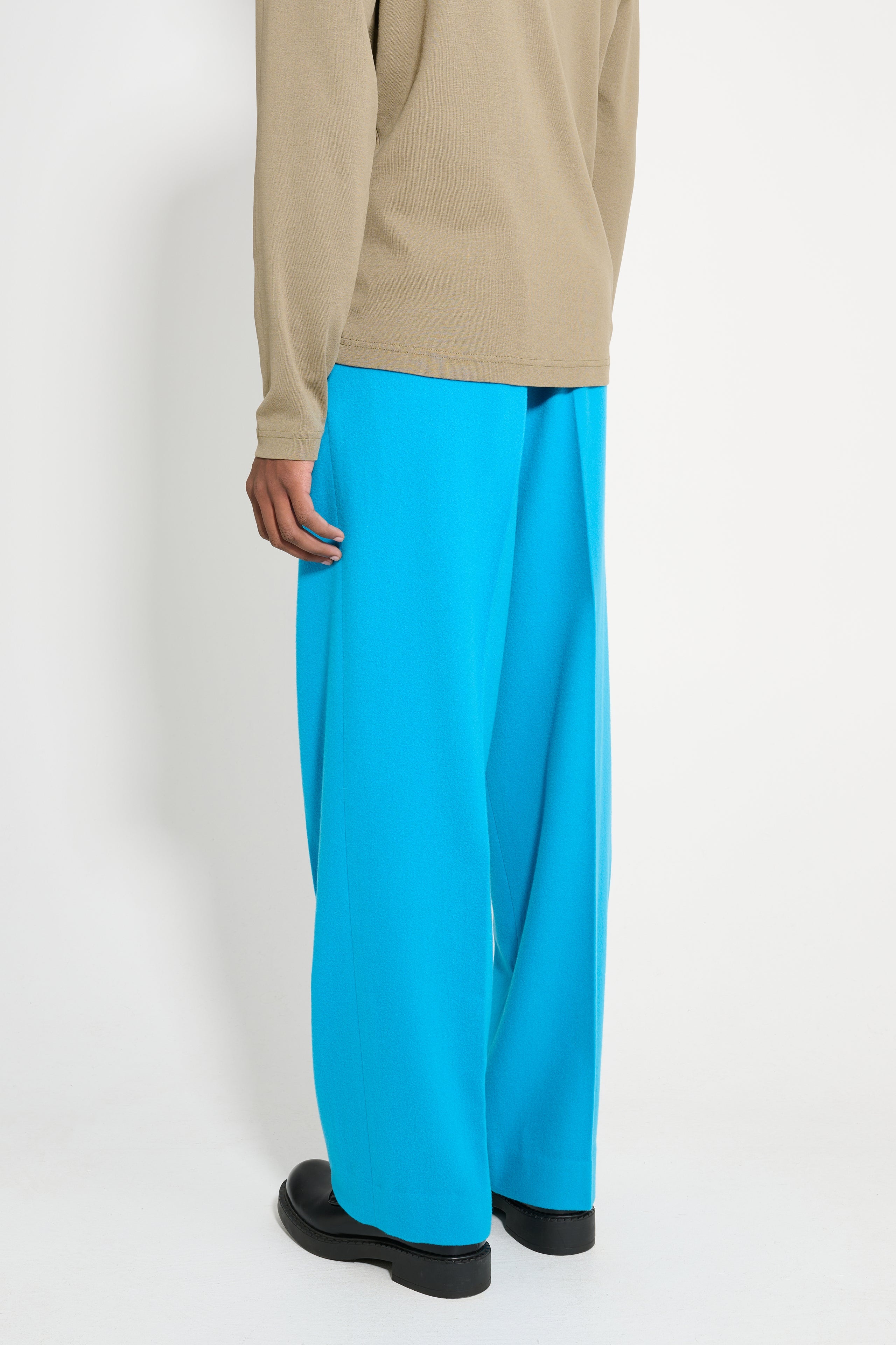 AURALEE BRUSHED SUPER FINE WOOL FLANNEL SLACKS LIGHT BLUE - 3
