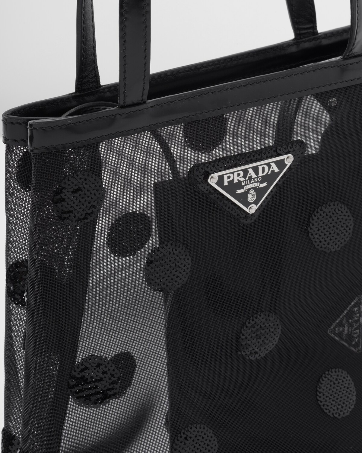 Small polka-dot mesh tote bag - 6