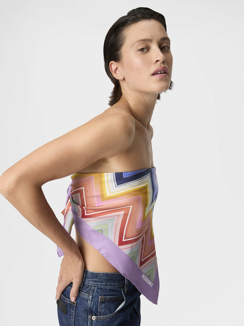 Silk foulard with macro zigzag print and logo 3