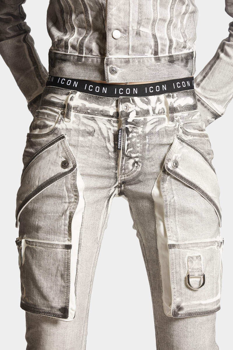 ICON WHITE COAL WASH TRUMPET JEANS 6