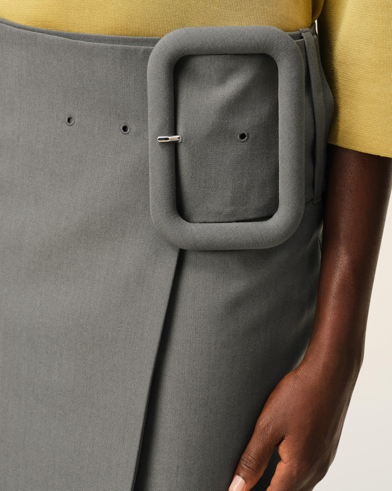 GREY NEW WOOL BIG BUCKLE BELTED MIDI SKIRT 4