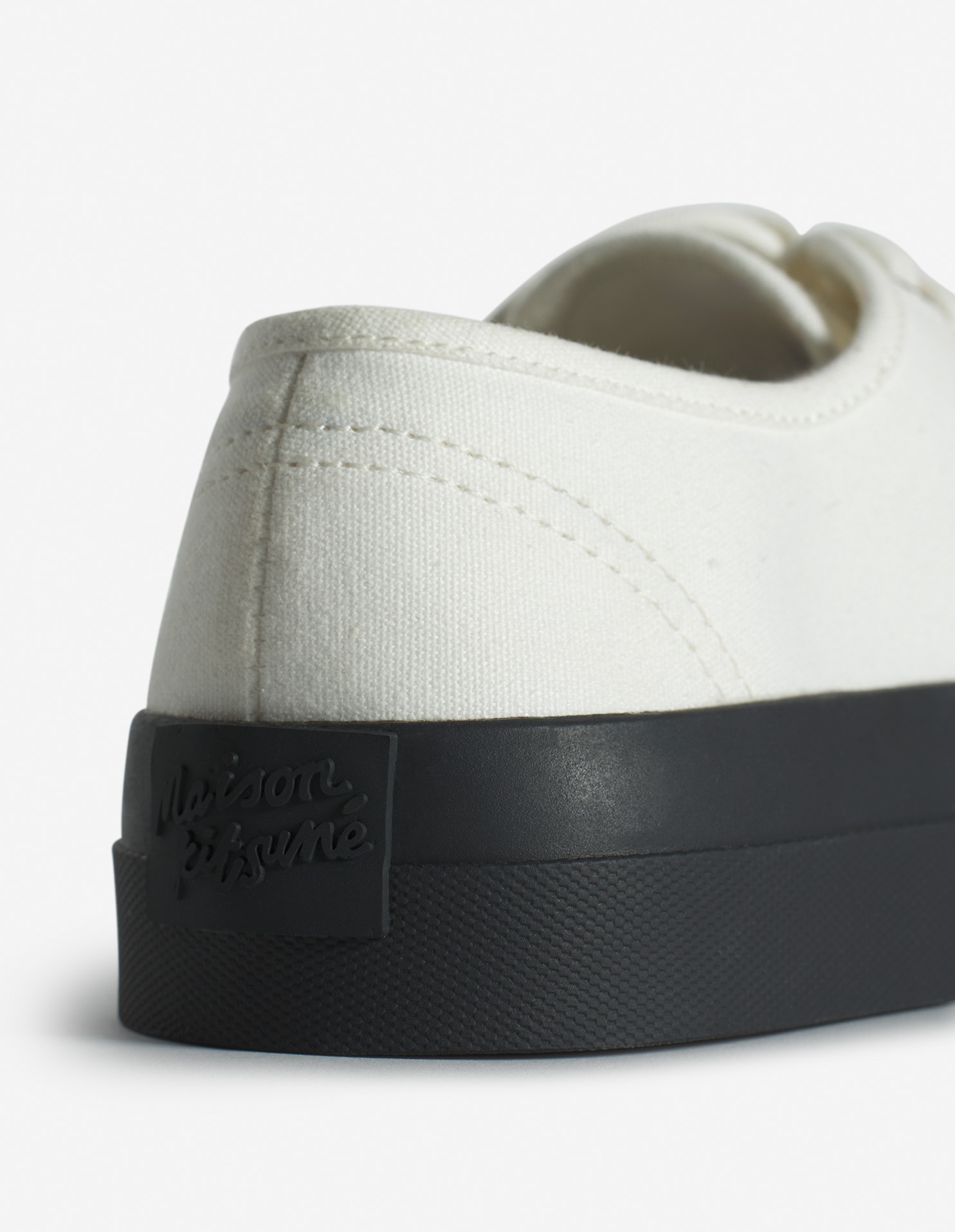 CANVAS LACE-UP SNEAKERS - 6