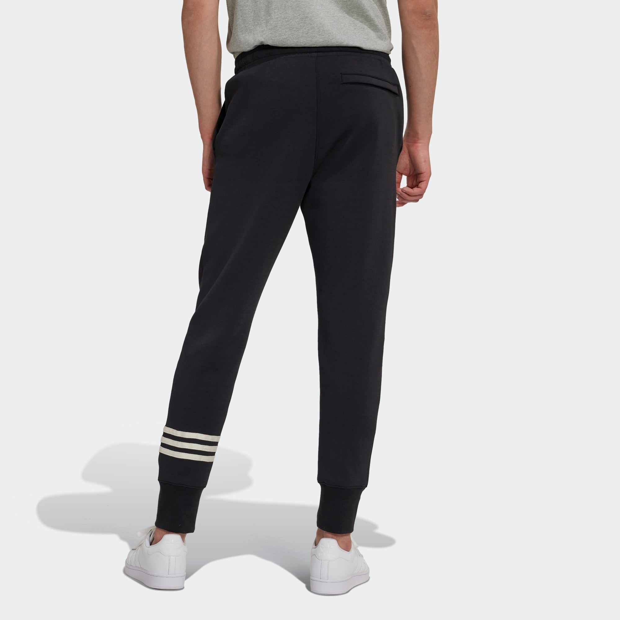 adidas originals New C Sweatpant Logo HM1861 - 3