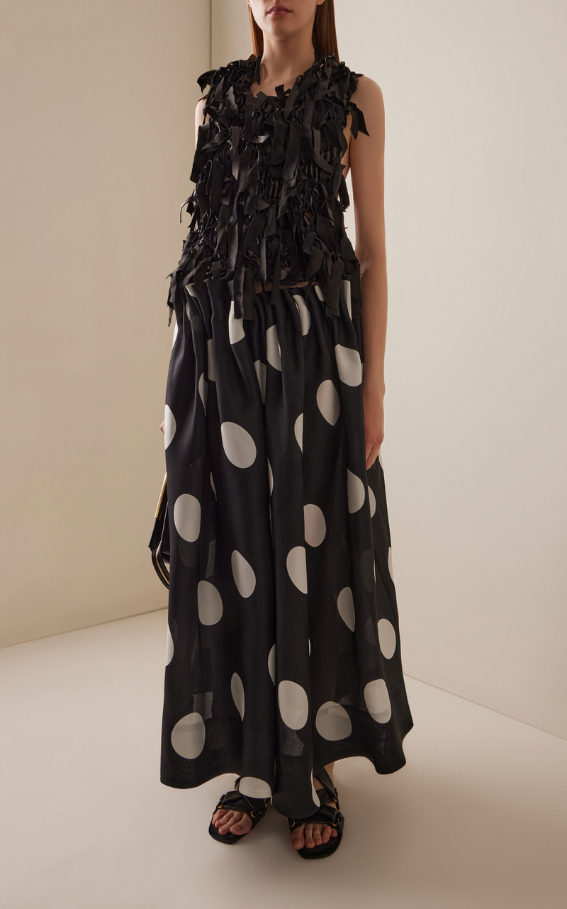 KHAITE Riley Pleated Silk Gazar Maxi Skirt black/white outlook