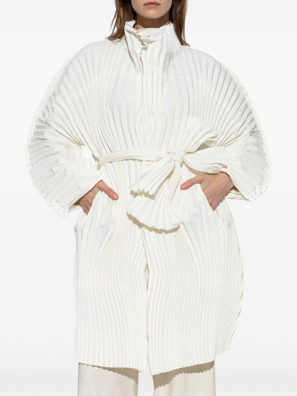 Wavering Pleats coat - 3