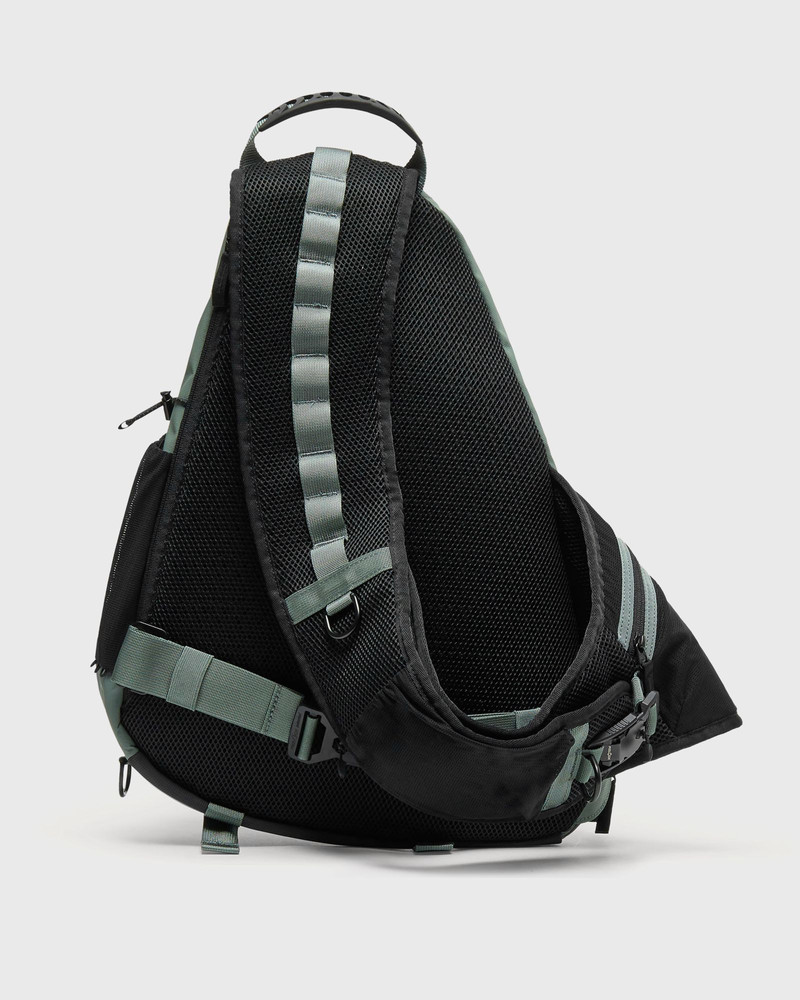 OAKLEY LATITUDE SLING PACK outlook