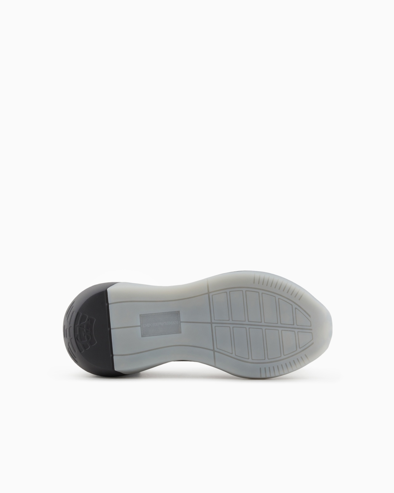 TRAVEL ESSENTIALS MESH SNEAKERS - 6