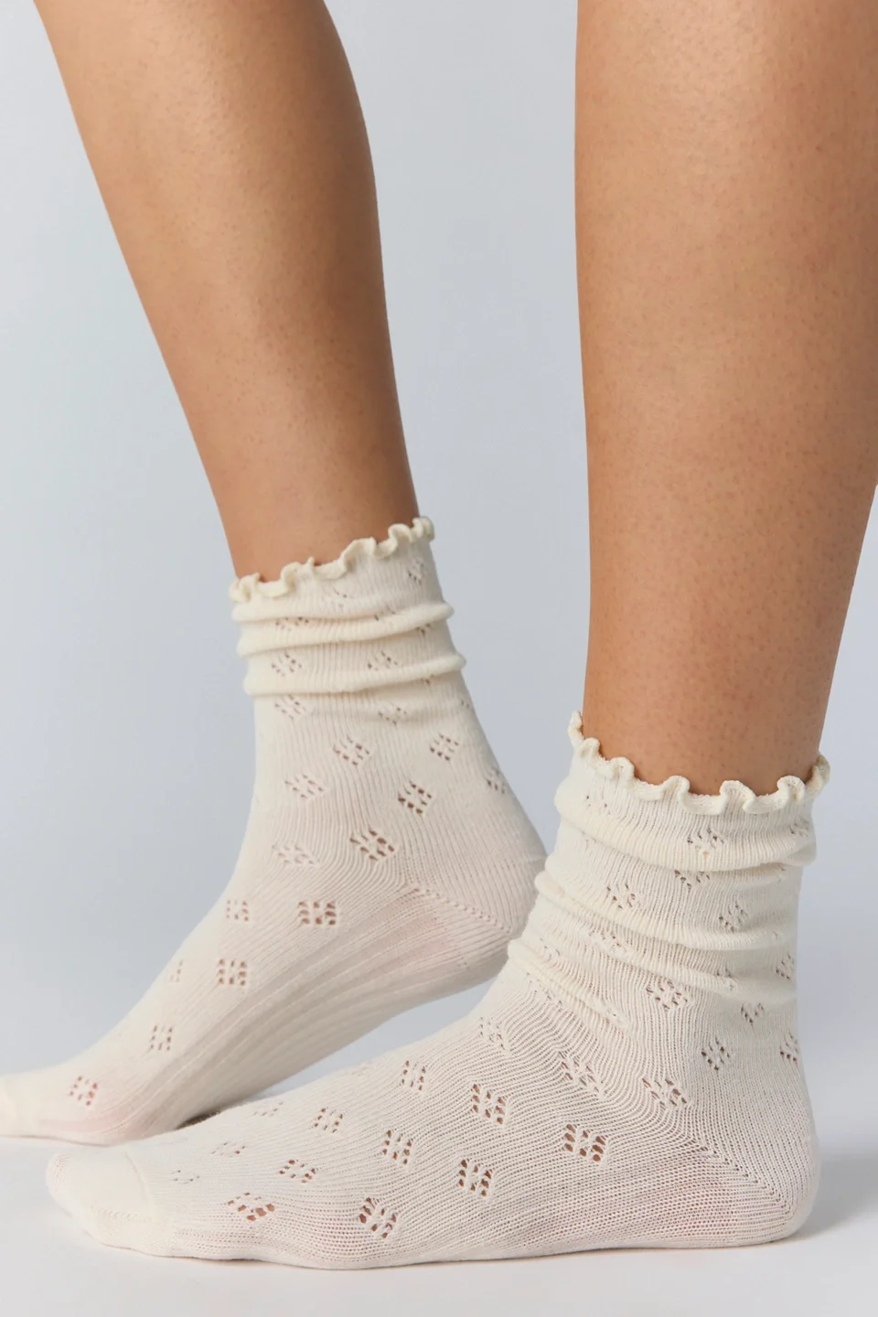 Pointelle Ru Socks - 1