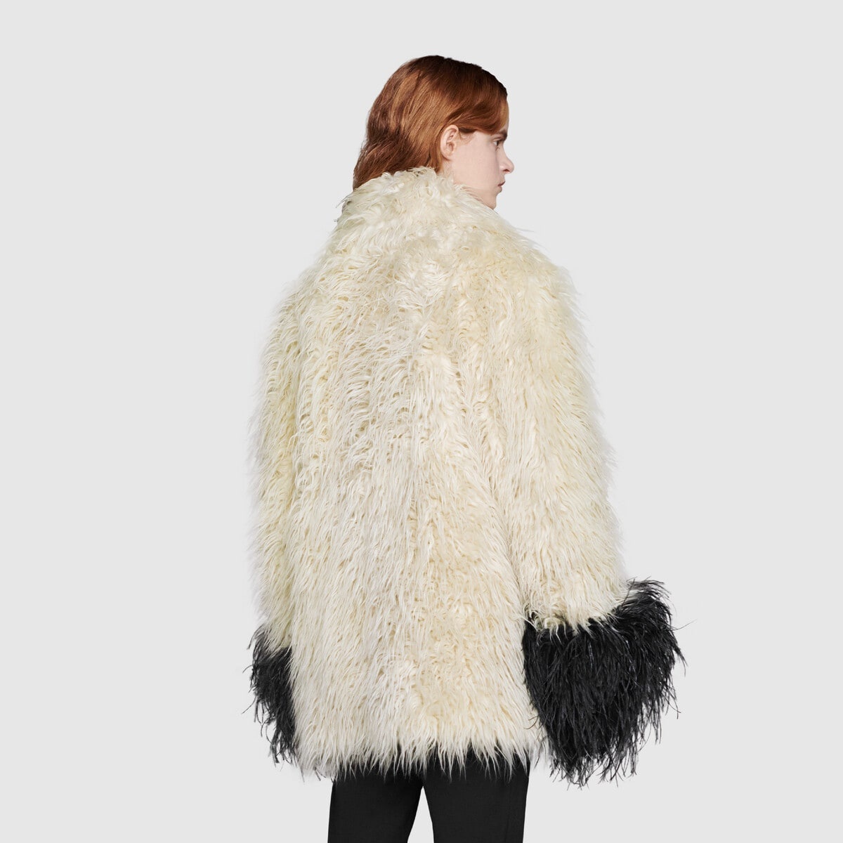 Faux fur coat with feathers - 4