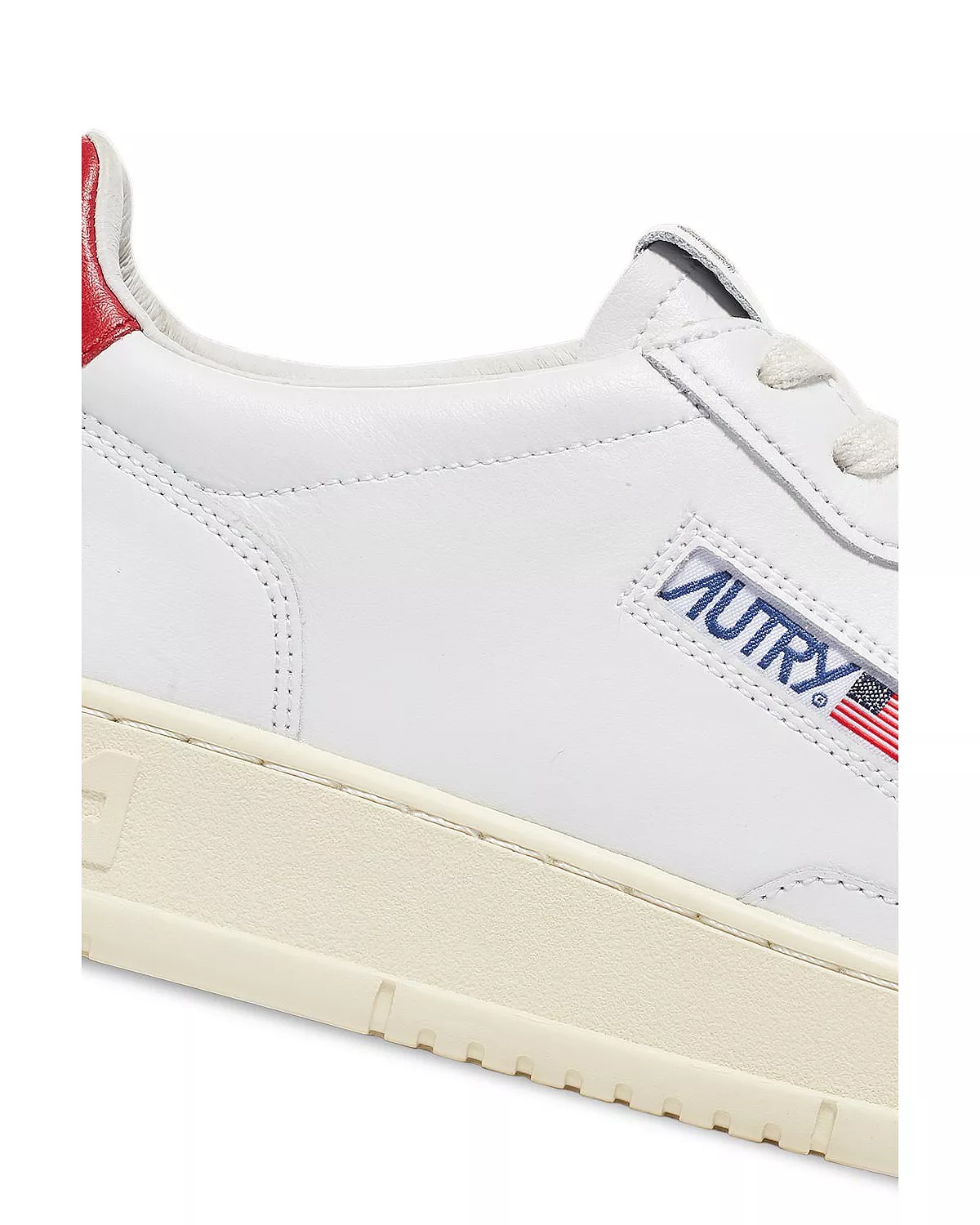 Women's Medalist Low Top Sneakers - 5