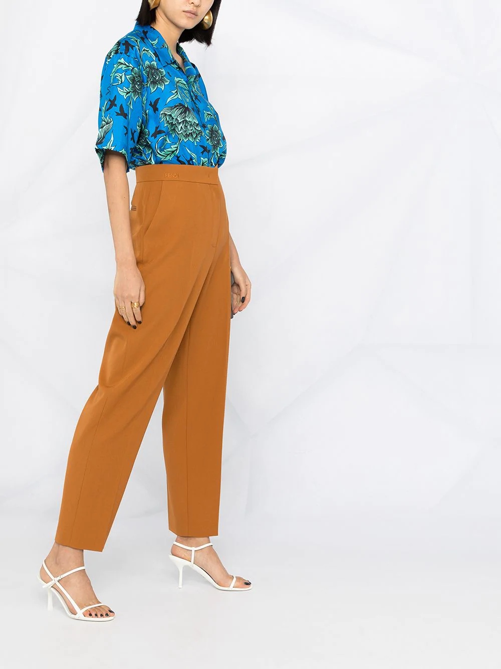 high-waisted trousers - 4