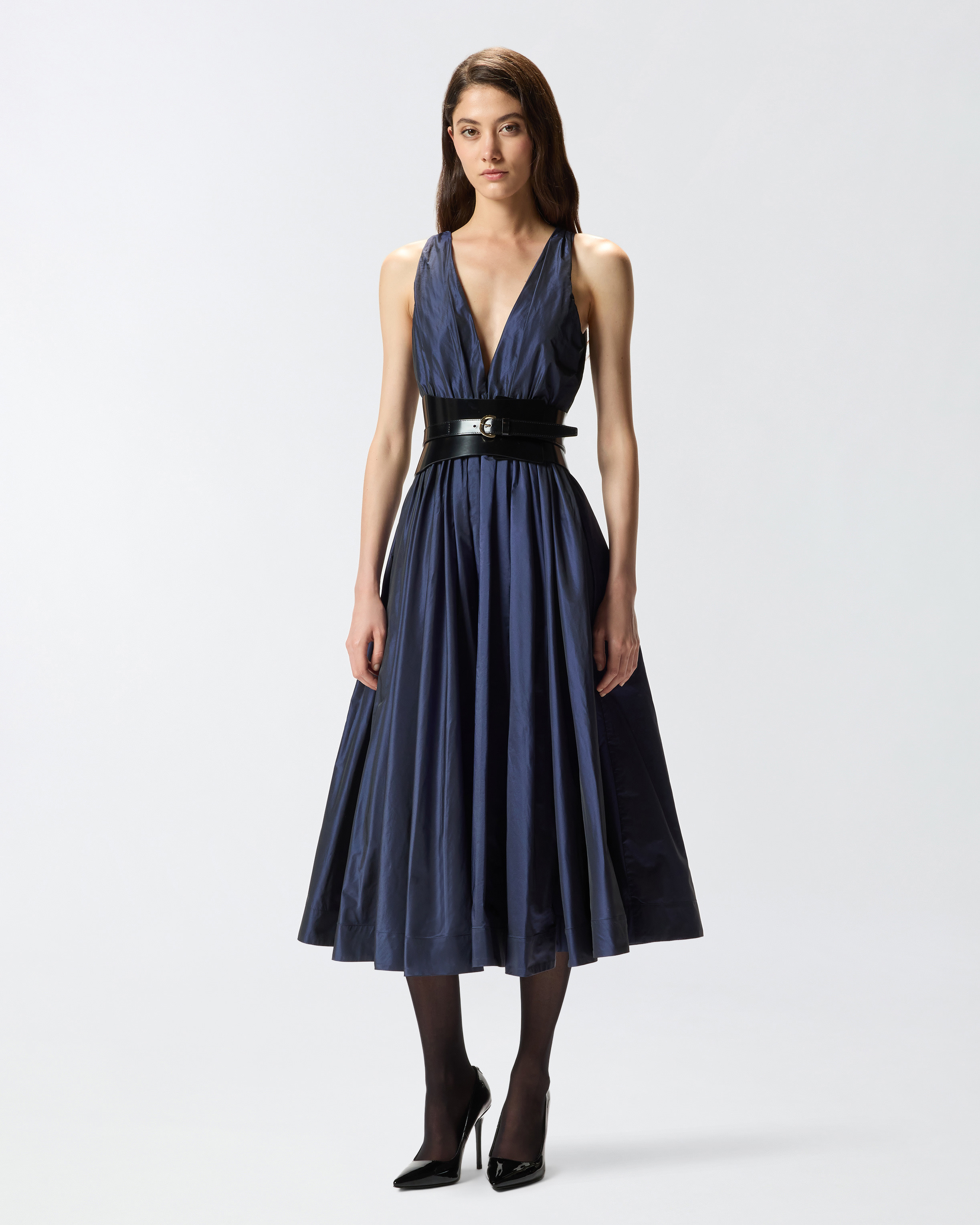 DRESS WITH BOW AND LOOSE SKIRT - 2