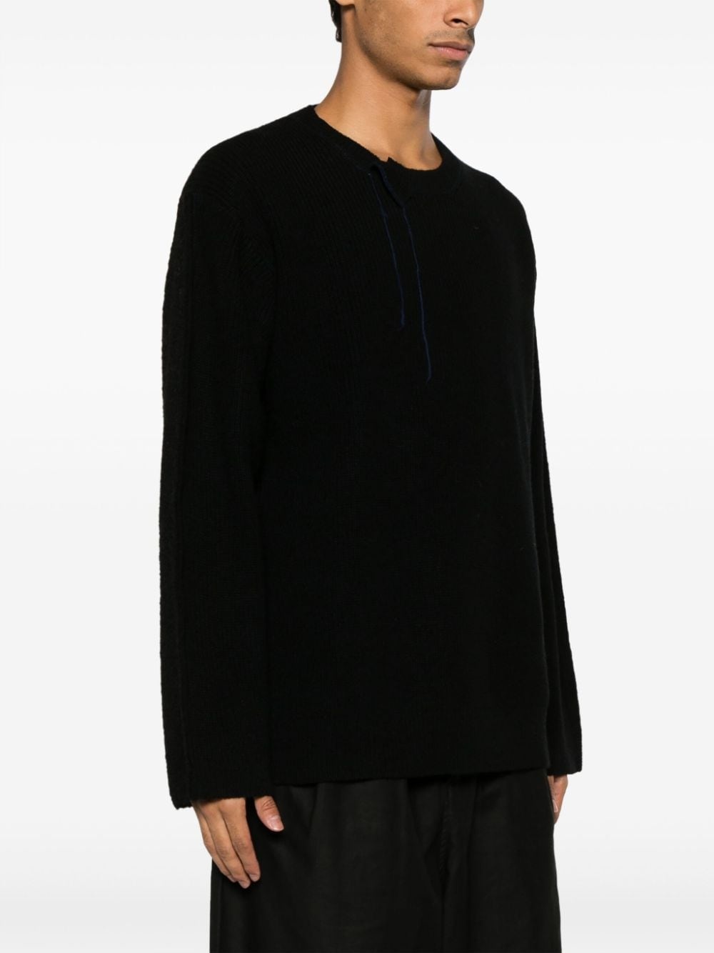 asymmetric-neck drop-shoulder jumper - 3